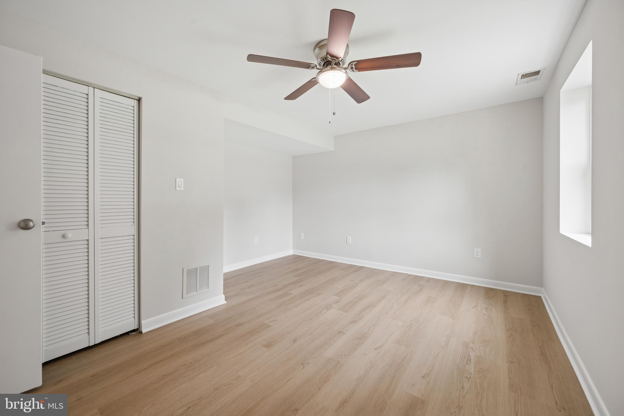 BOWLEYS QUARTERS - Residential