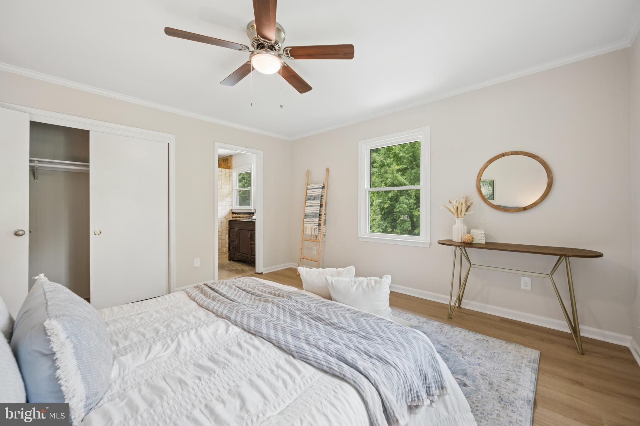 BOWLEYS QUARTERS - Residential