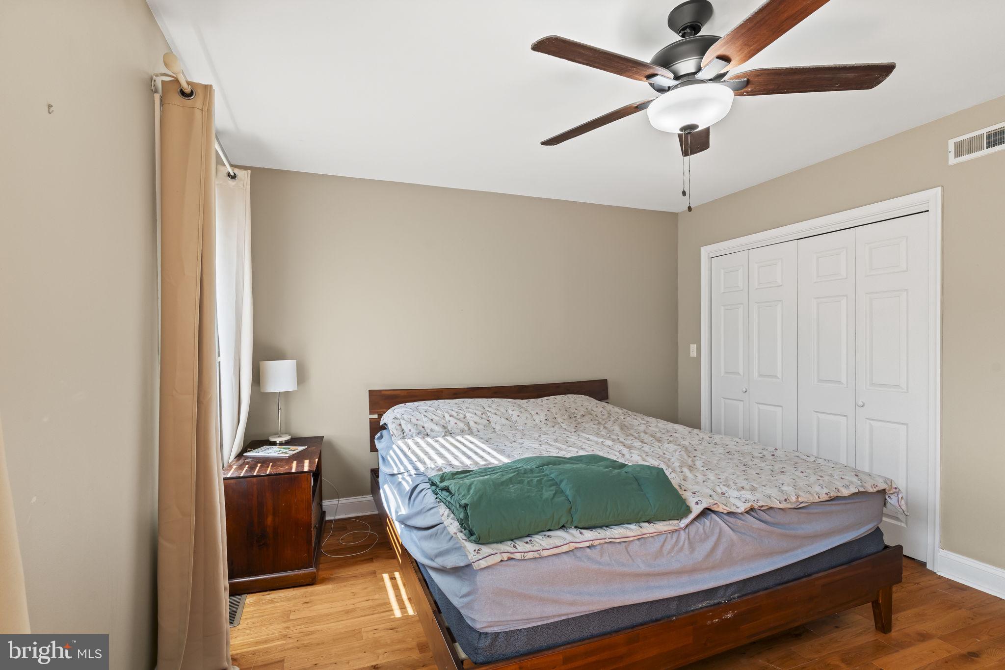 PASSYUNK SQUARE - Residential