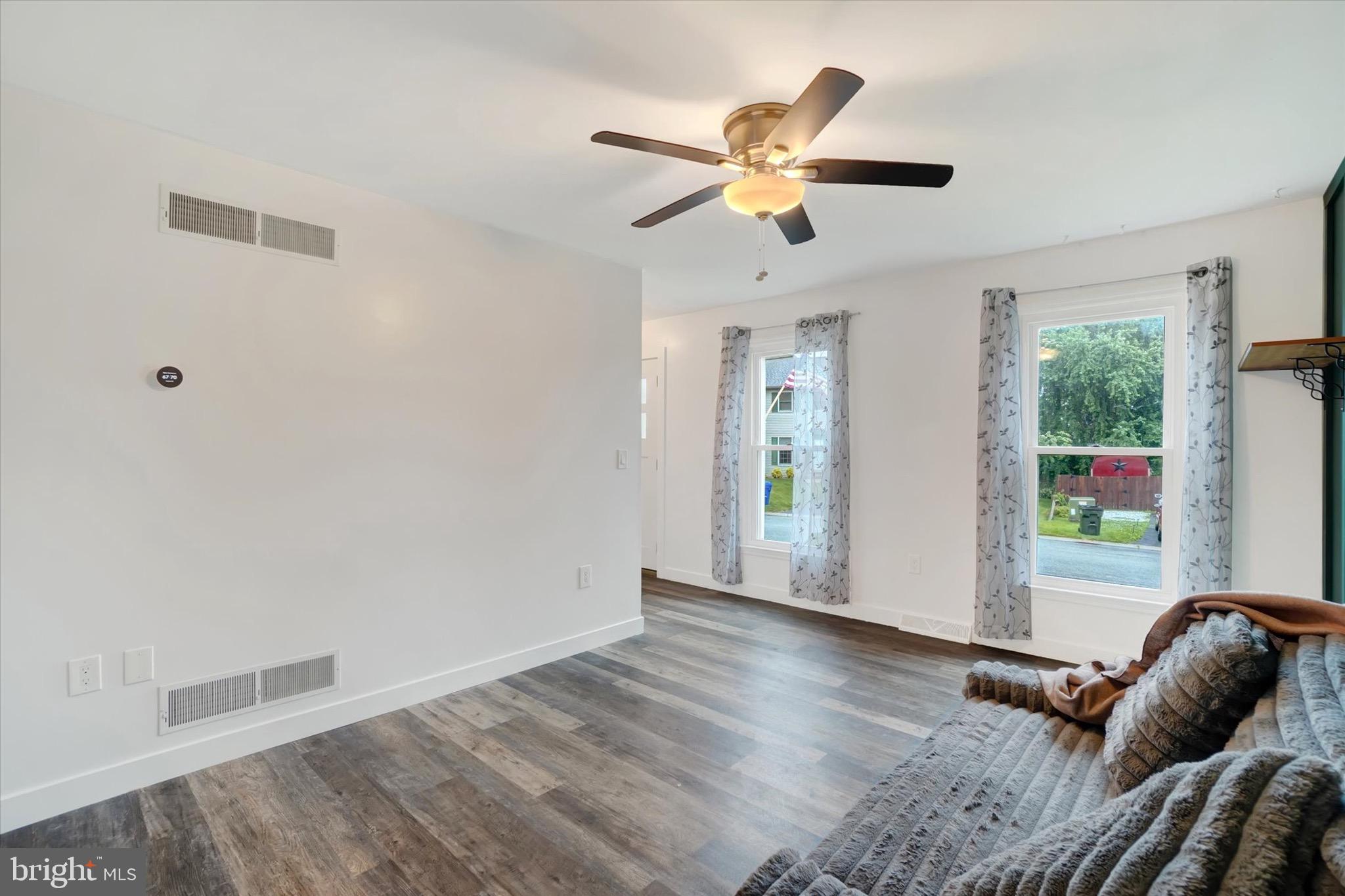 CHAPEL HILL - Residential