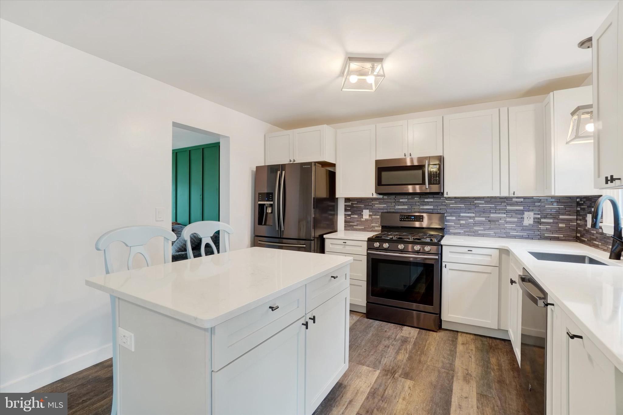CHAPEL HILL - Residential
