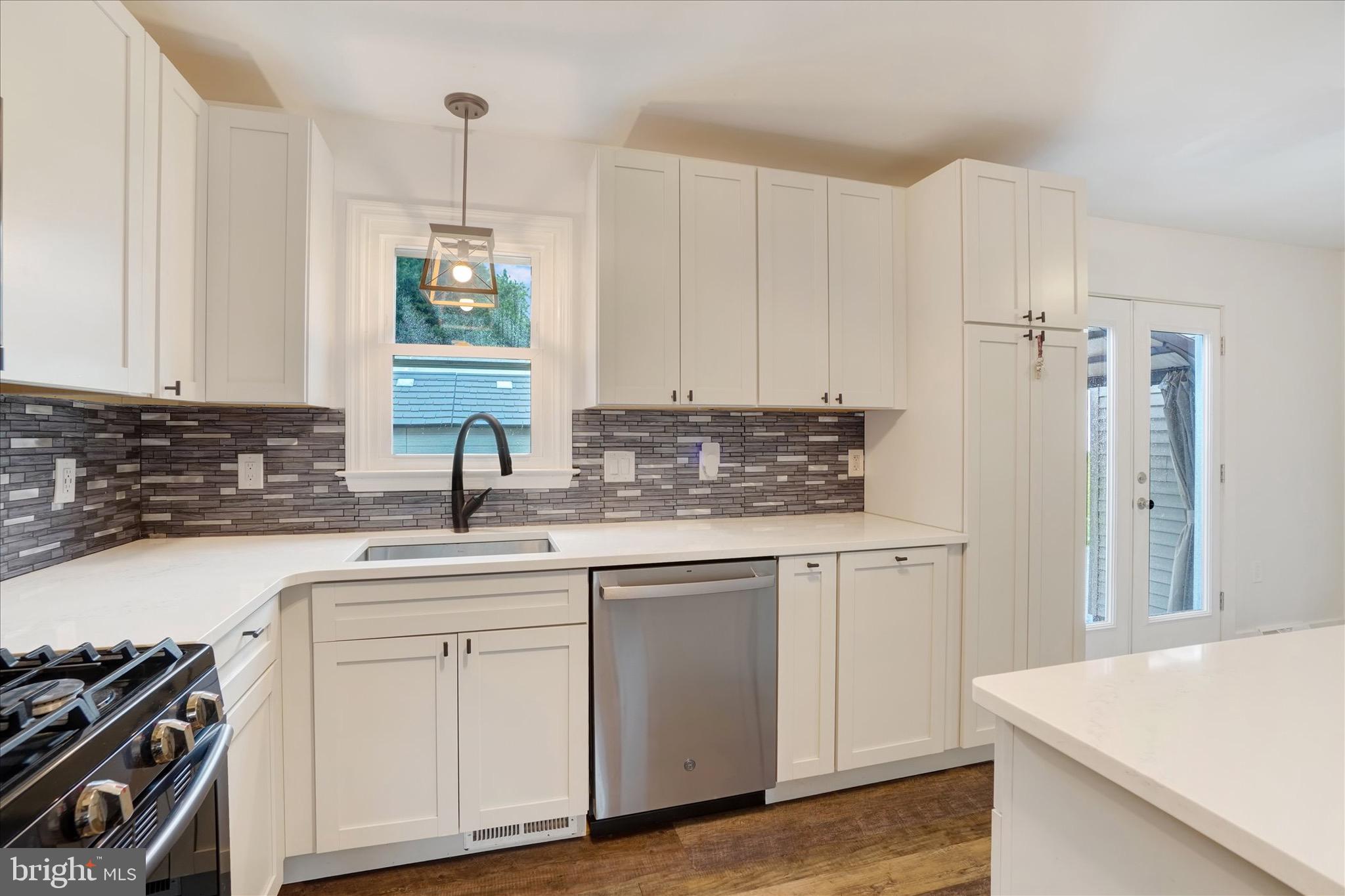 CHAPEL HILL - Residential
