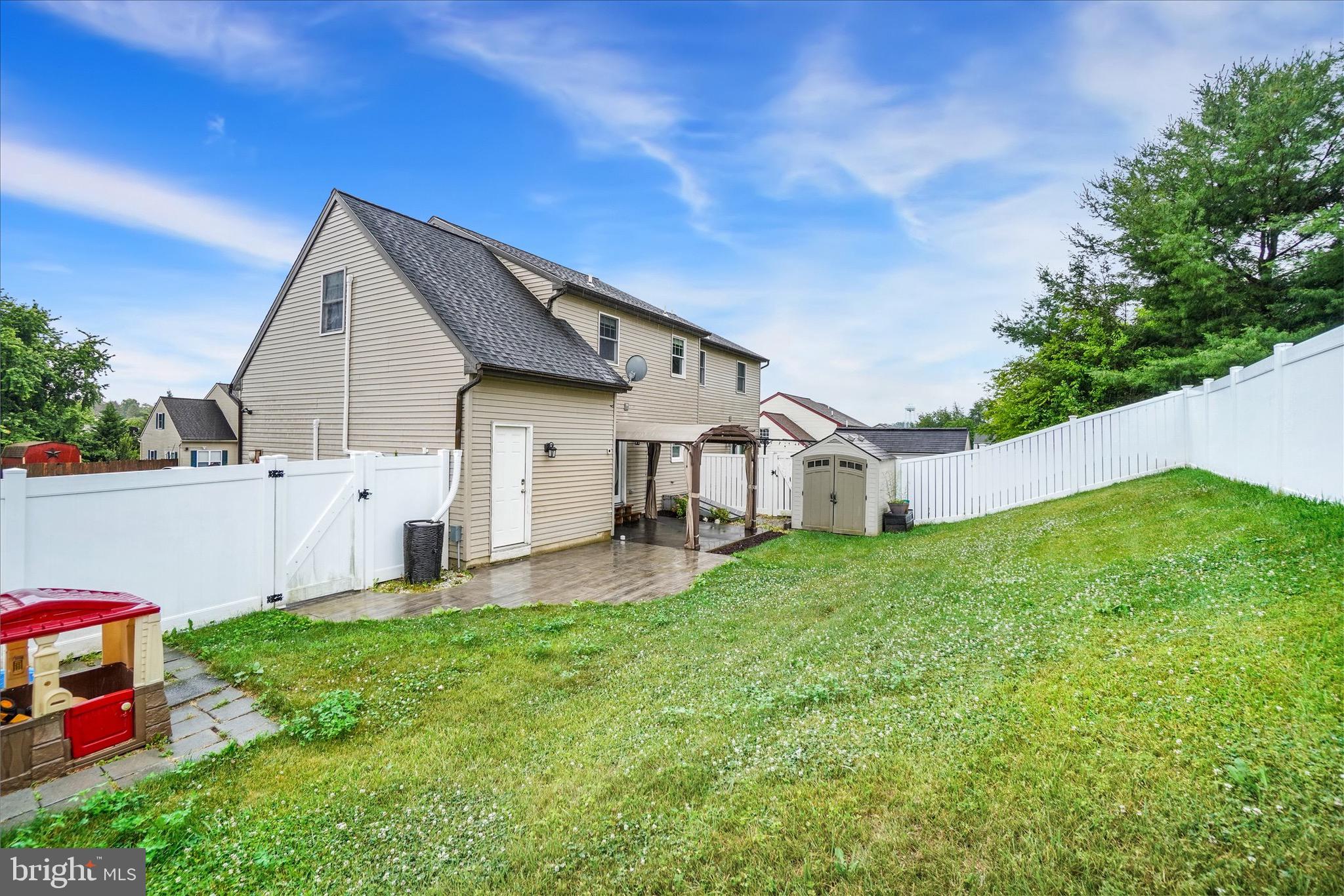 CHAPEL HILL - Residential