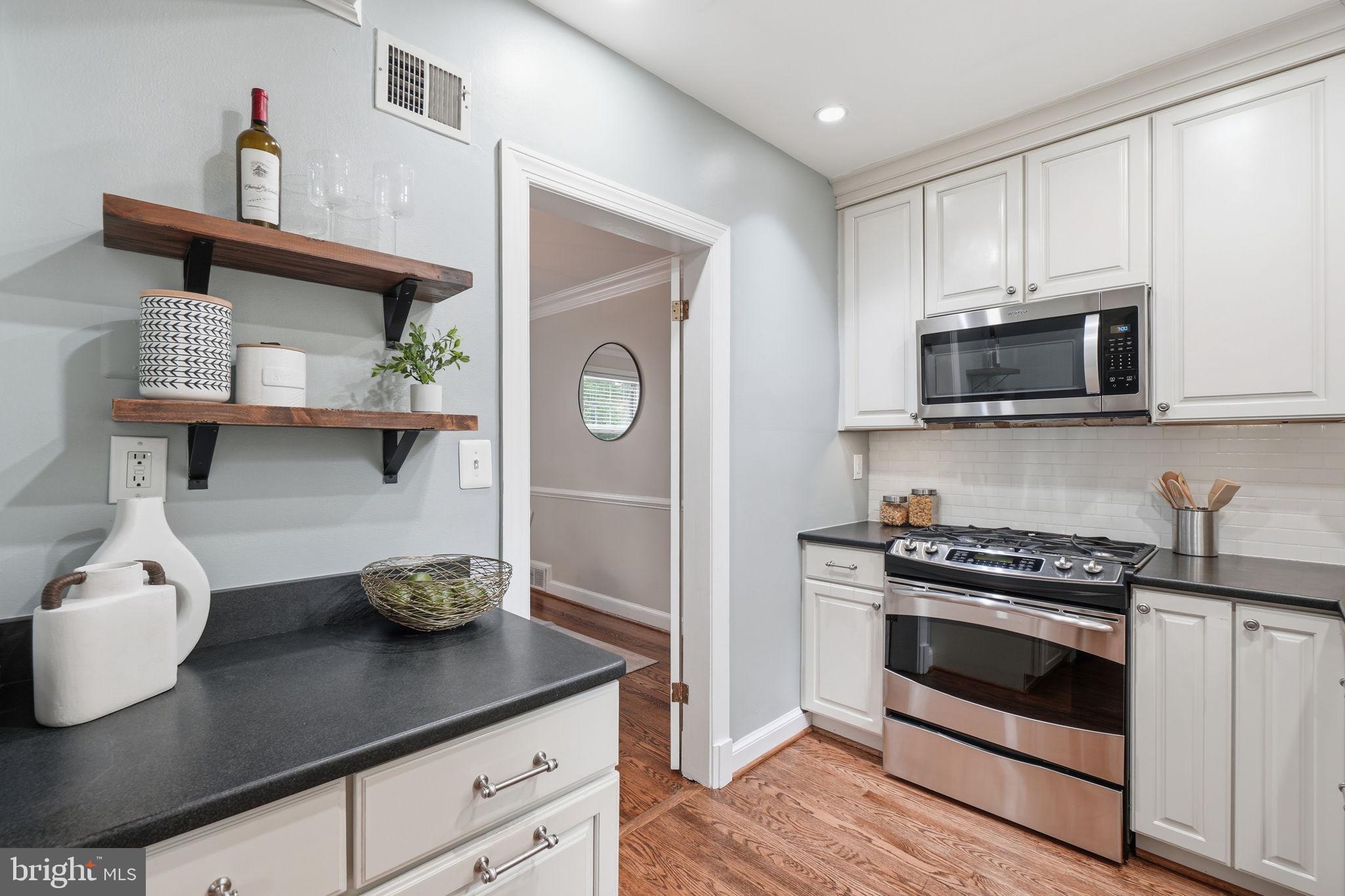 OAKCREST - Residential