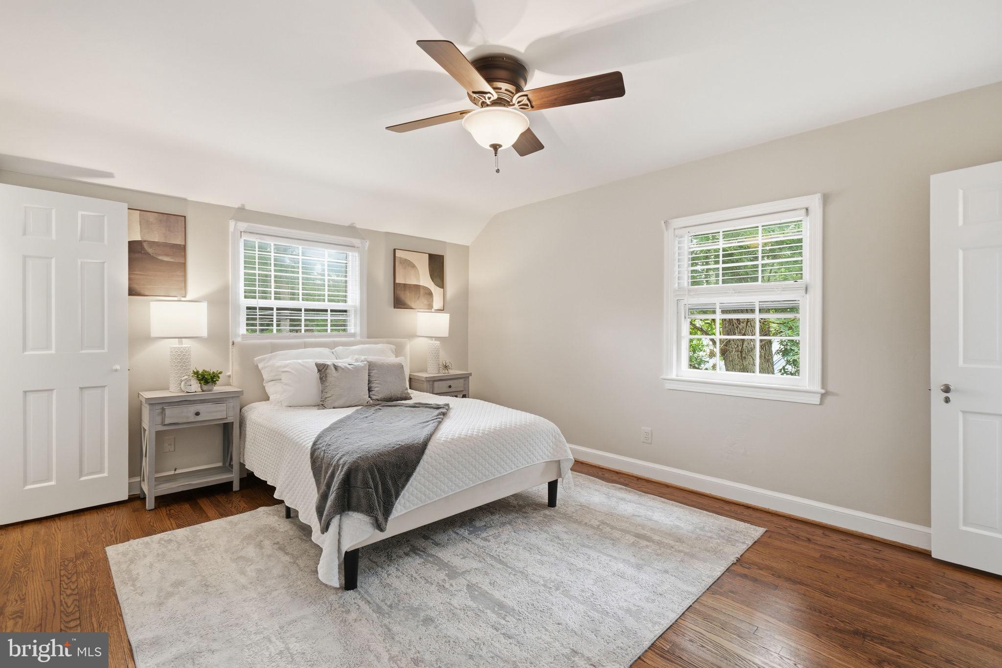 OAKCREST - Residential