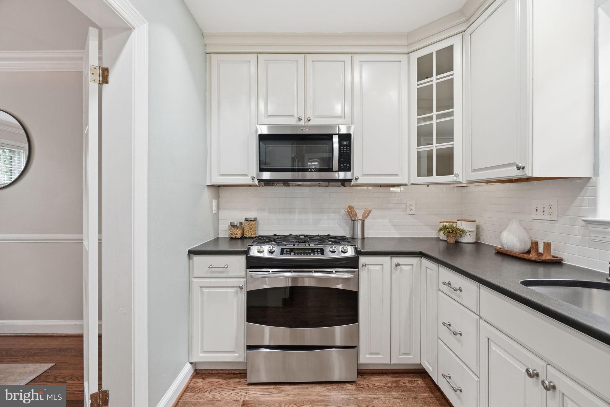 OAKCREST - Residential