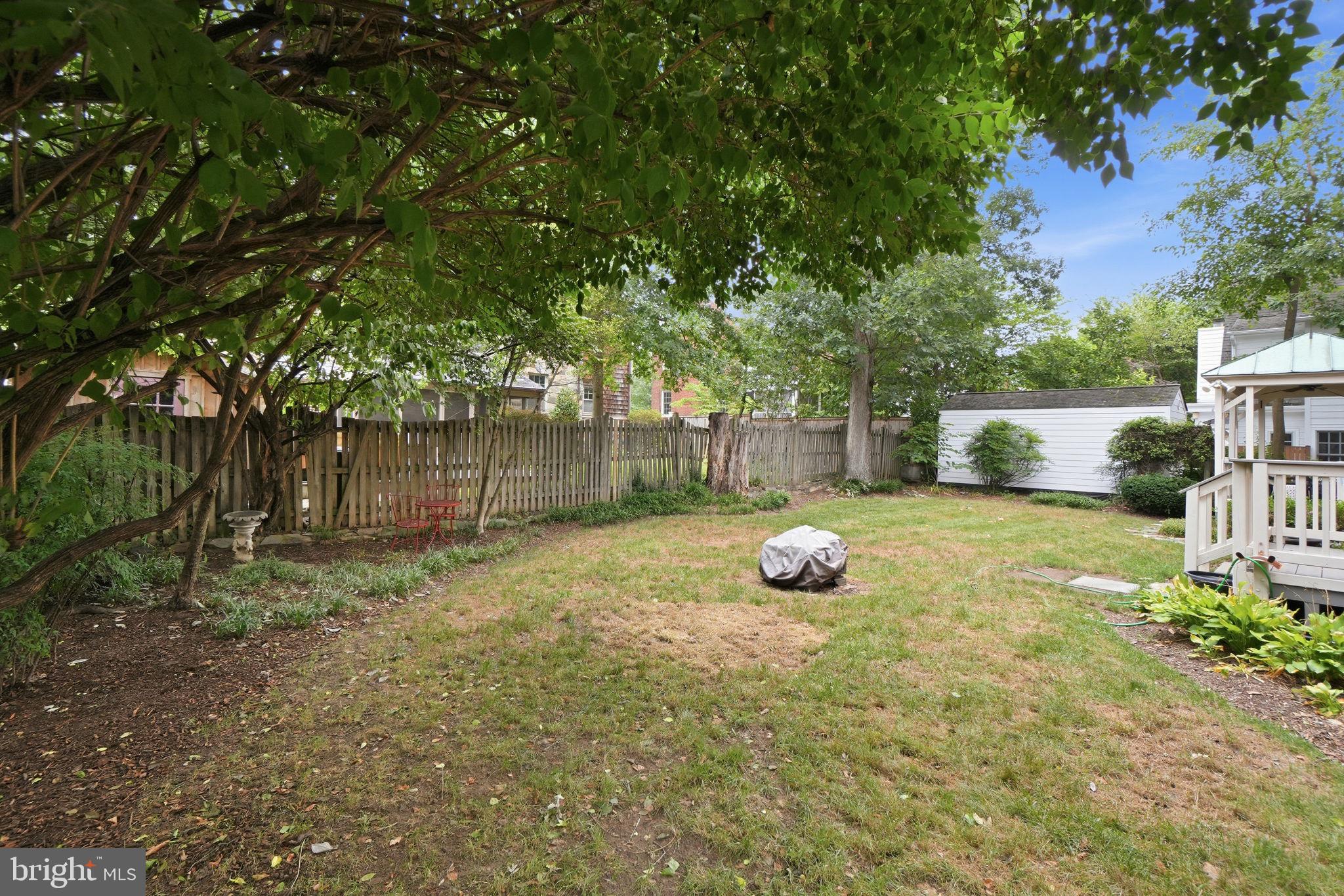 OAKCREST - Residential