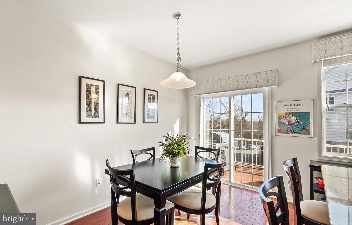 LOUDOUN VALLEY ESTATES 2 - Residential Lease
