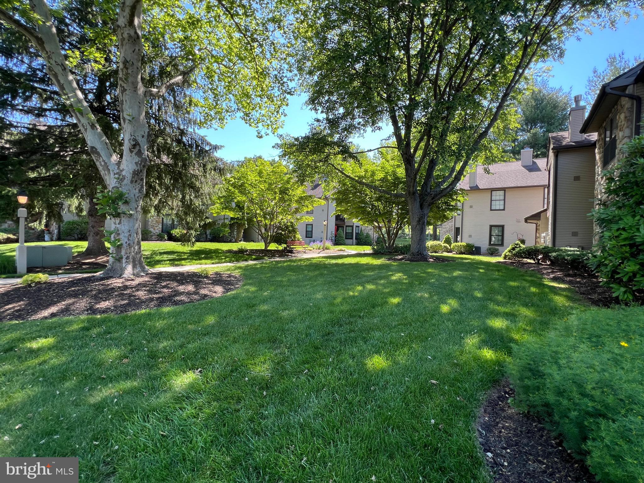 HAMPTON GREENS - Residential