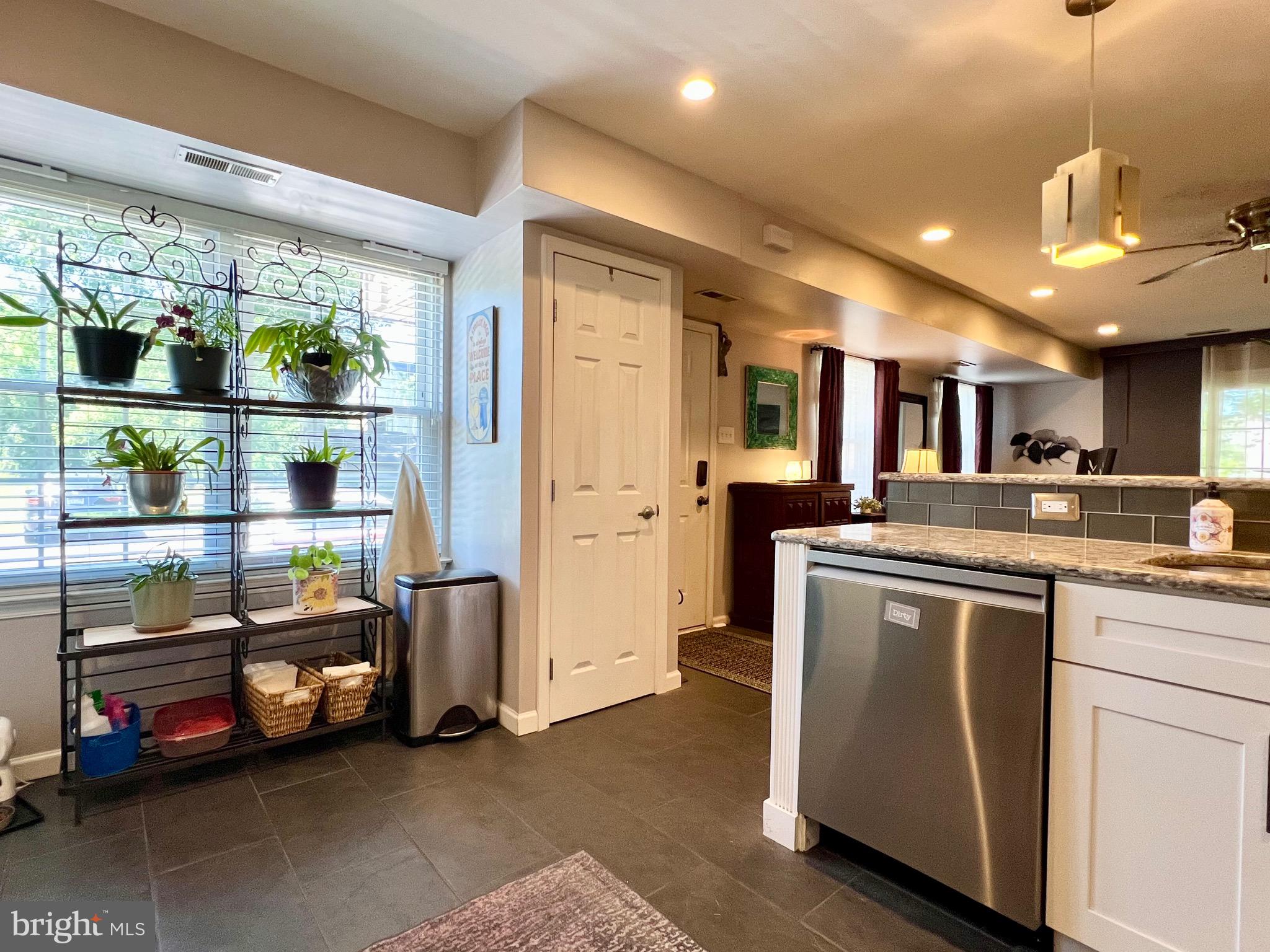 HAMPTON GREENS - Residential