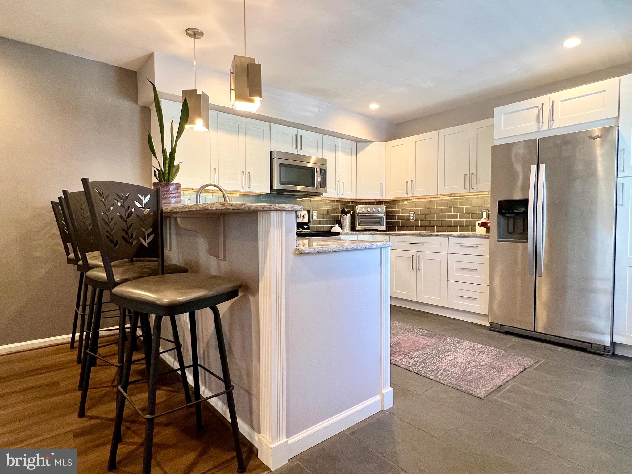 HAMPTON GREENS - Residential
