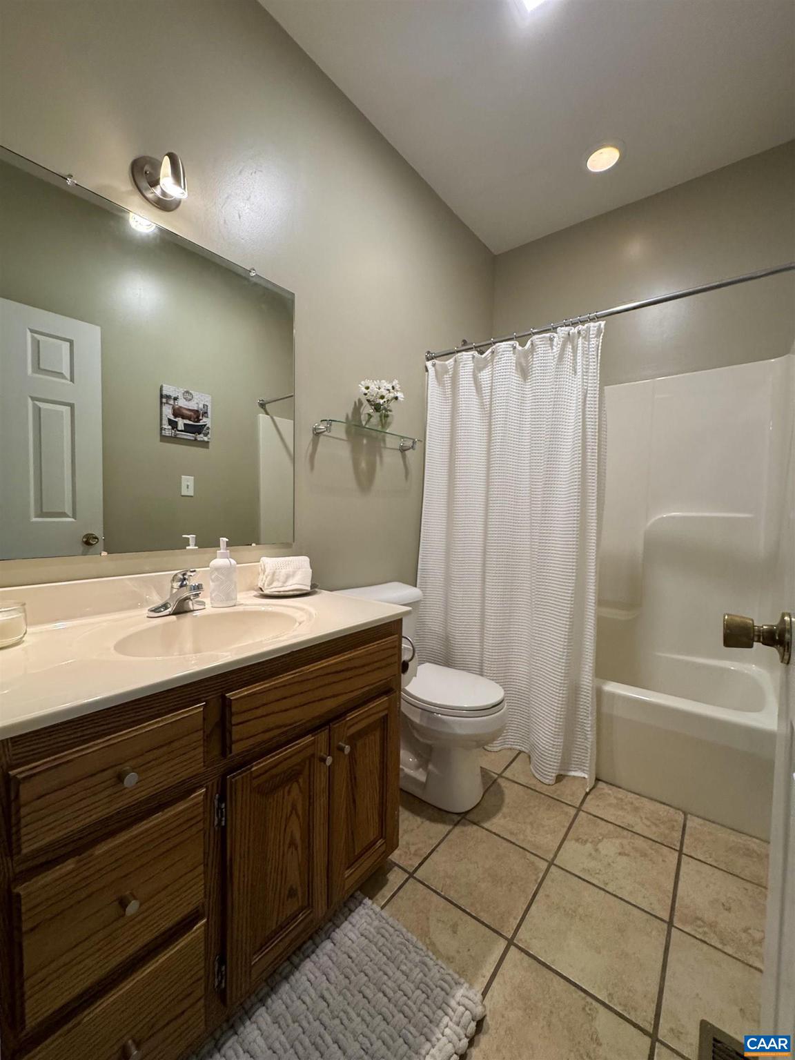 TEAVERTON - Residential