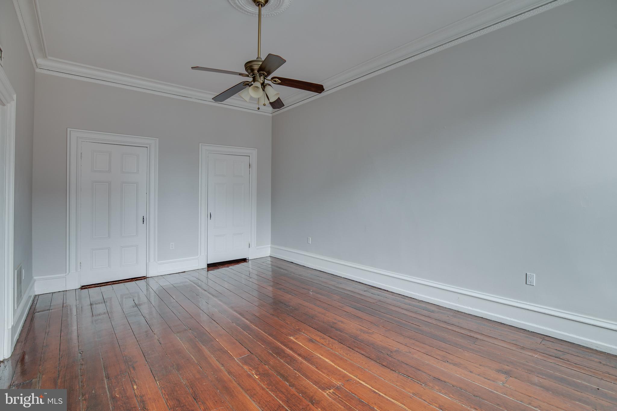 FAIRMOUNT - Residential