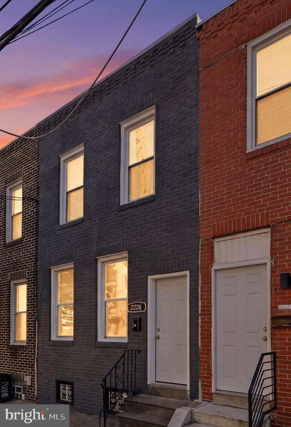 PORT RICHMOND - Residential
