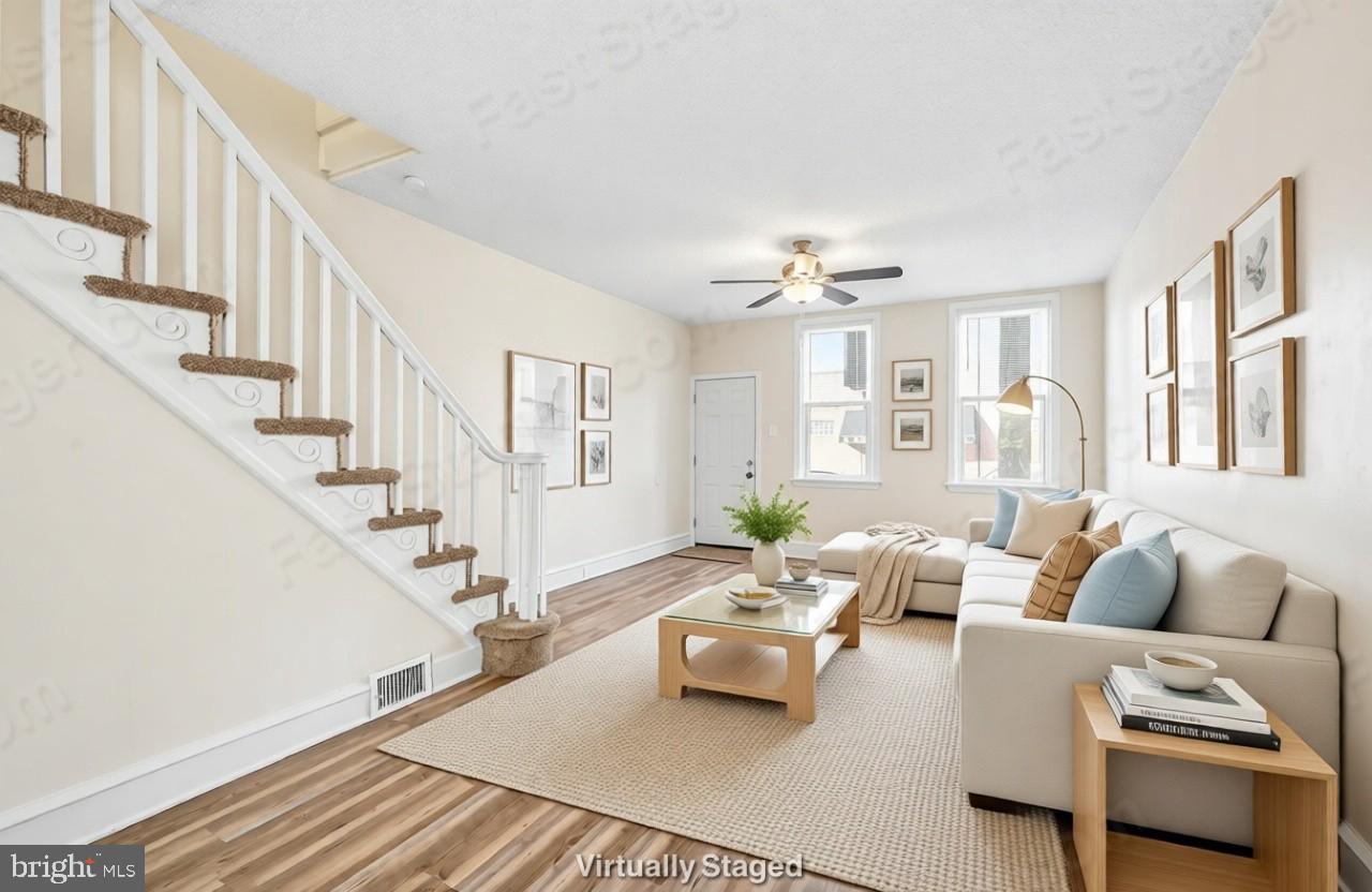 PORT RICHMOND - Residential