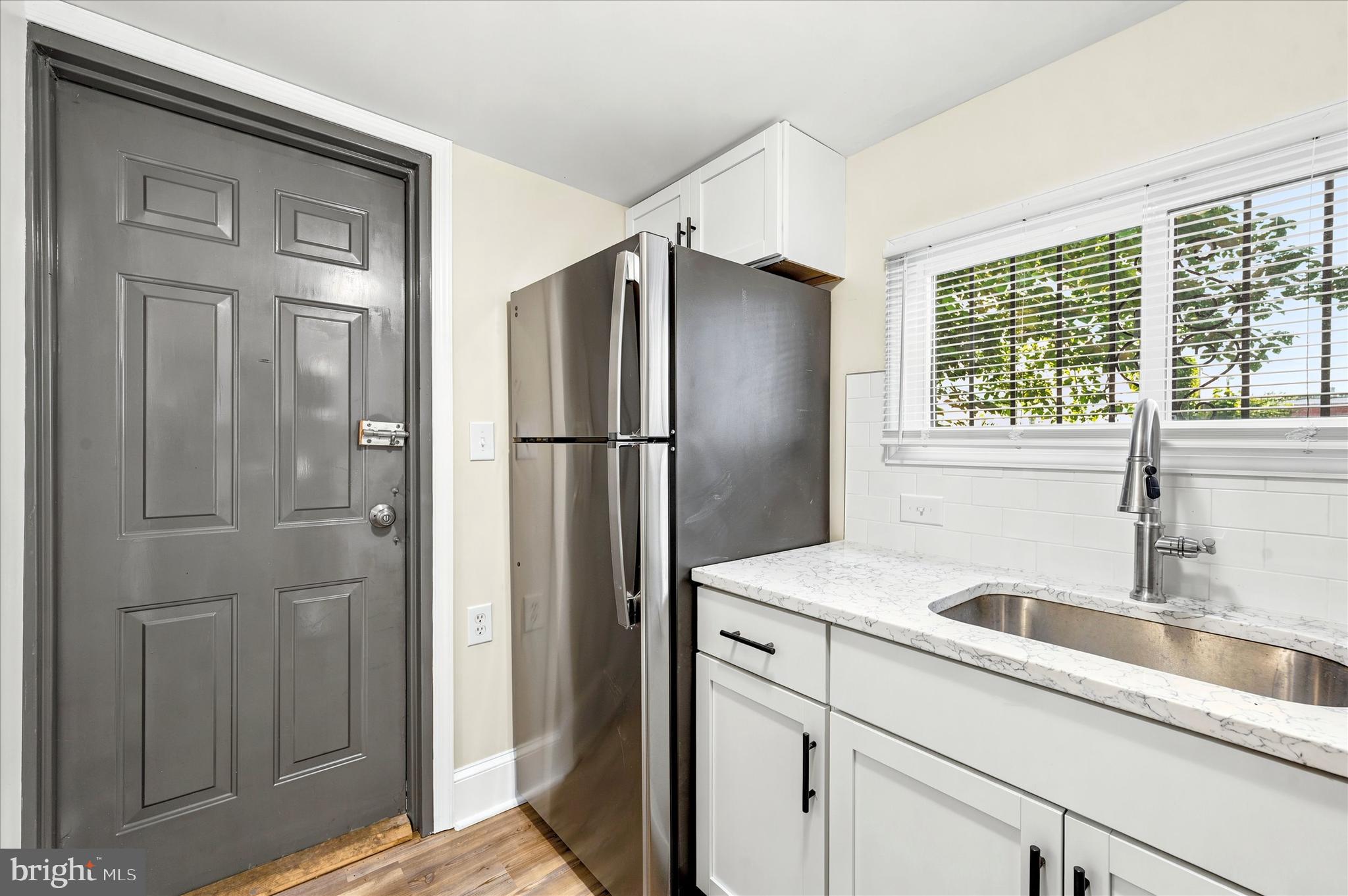 PORT RICHMOND - Residential