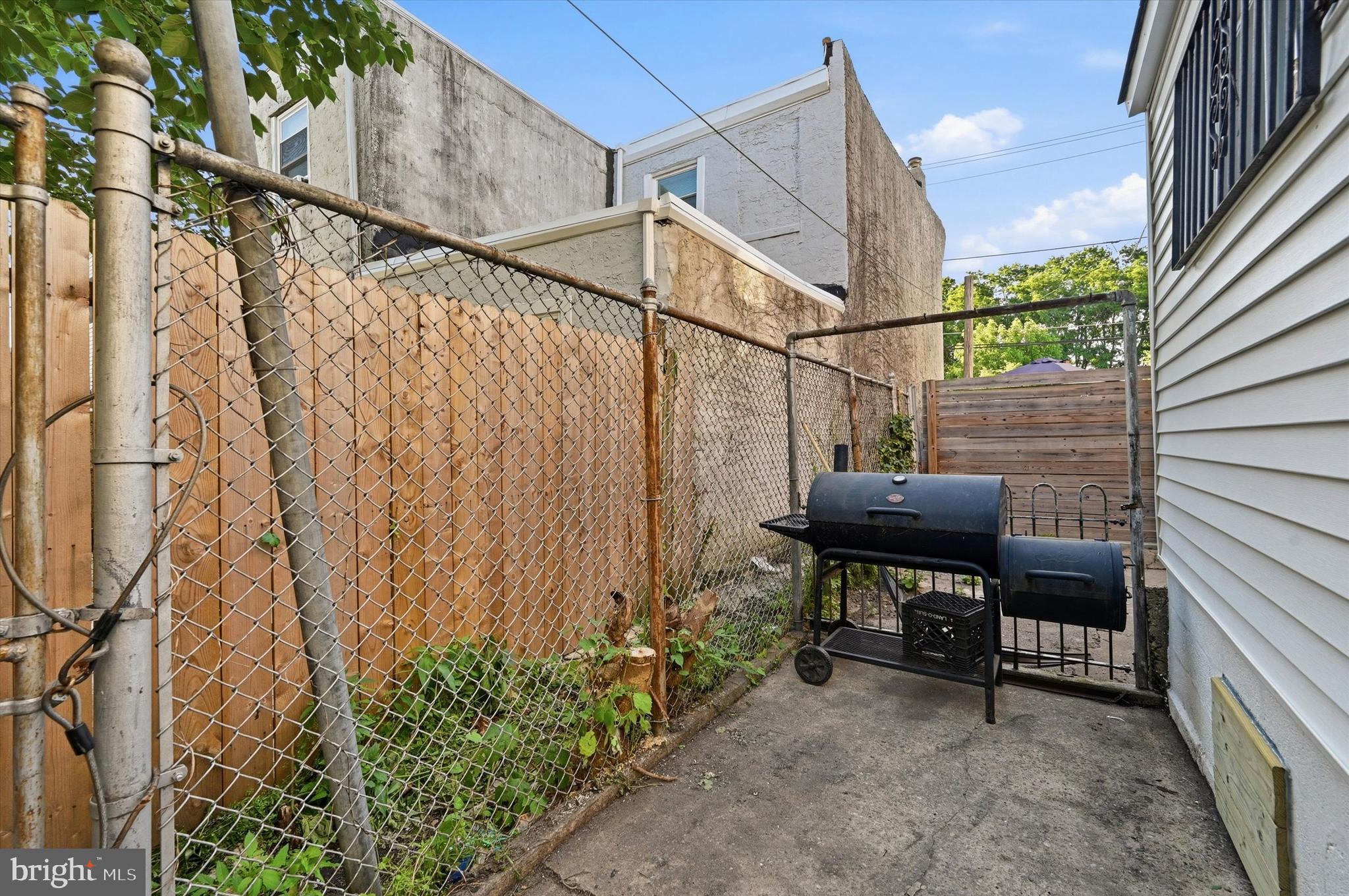 PORT RICHMOND - Residential