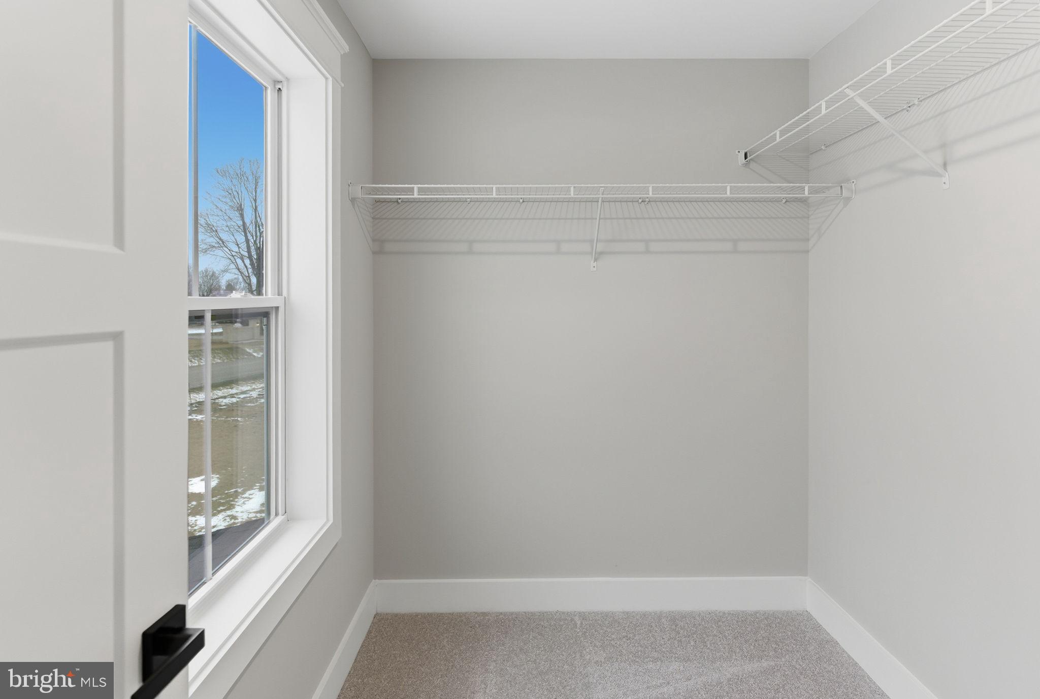 HALLMARK GLEN - Residential