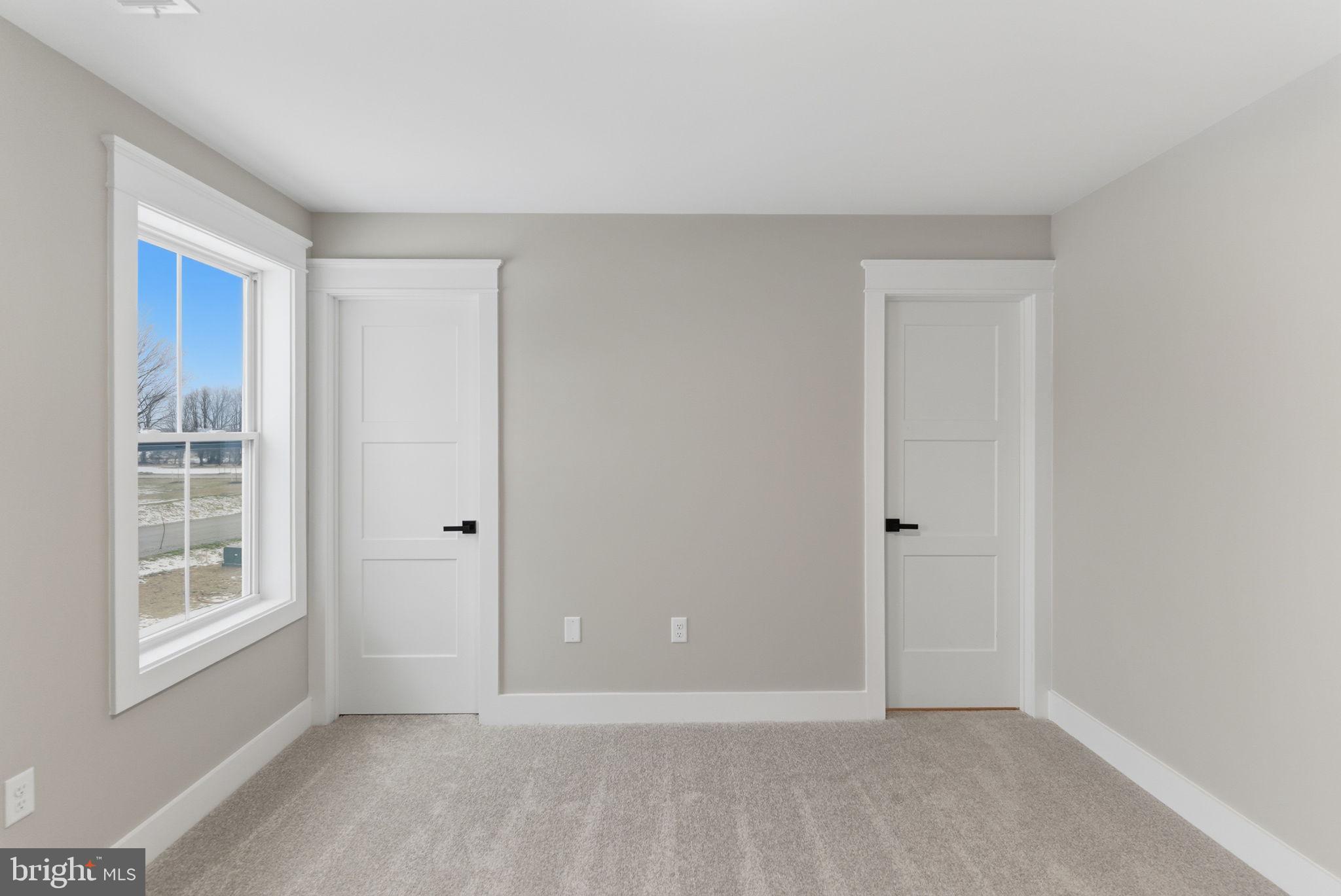 HALLMARK GLEN - Residential