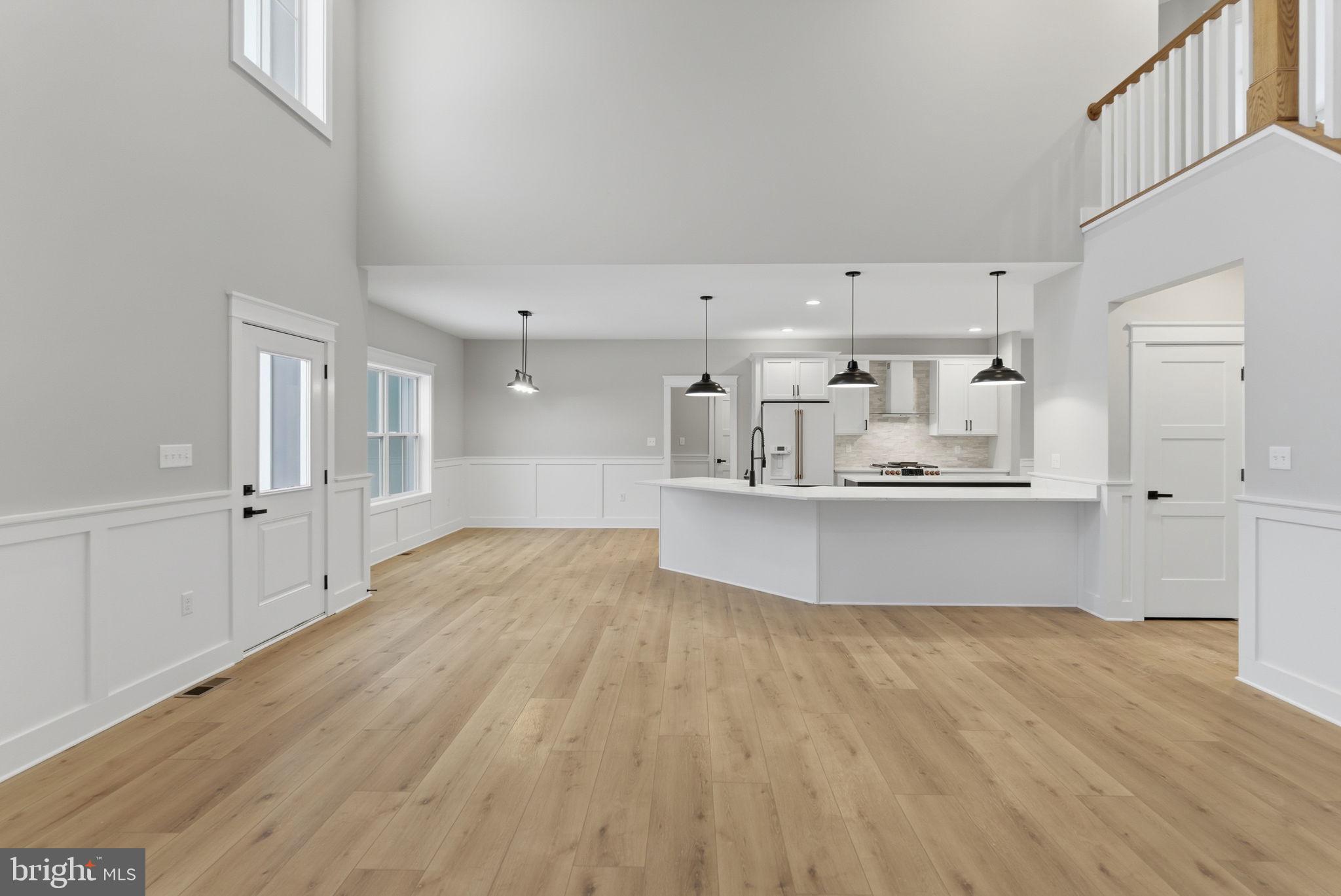 HALLMARK GLEN - Residential