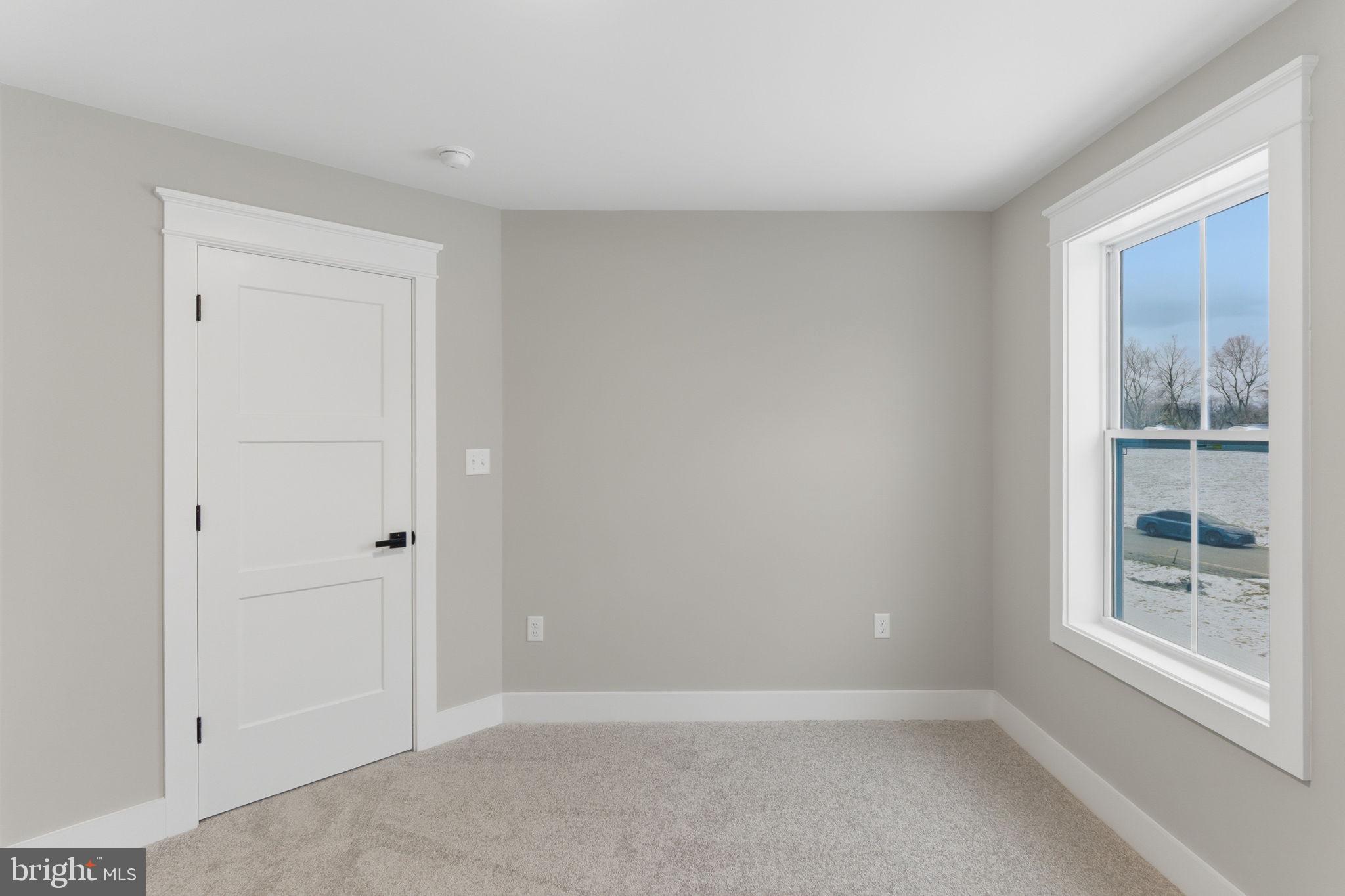 HALLMARK GLEN - Residential