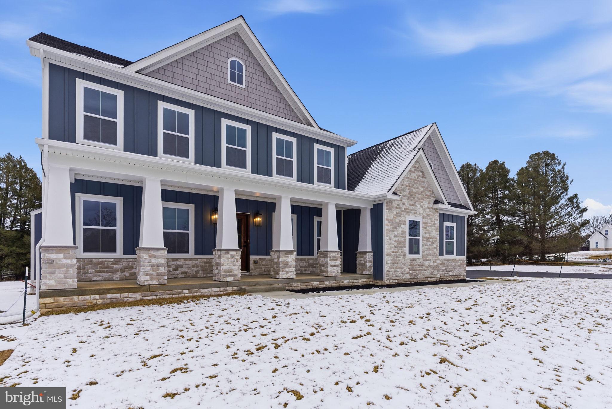 HALLMARK GLEN - Residential