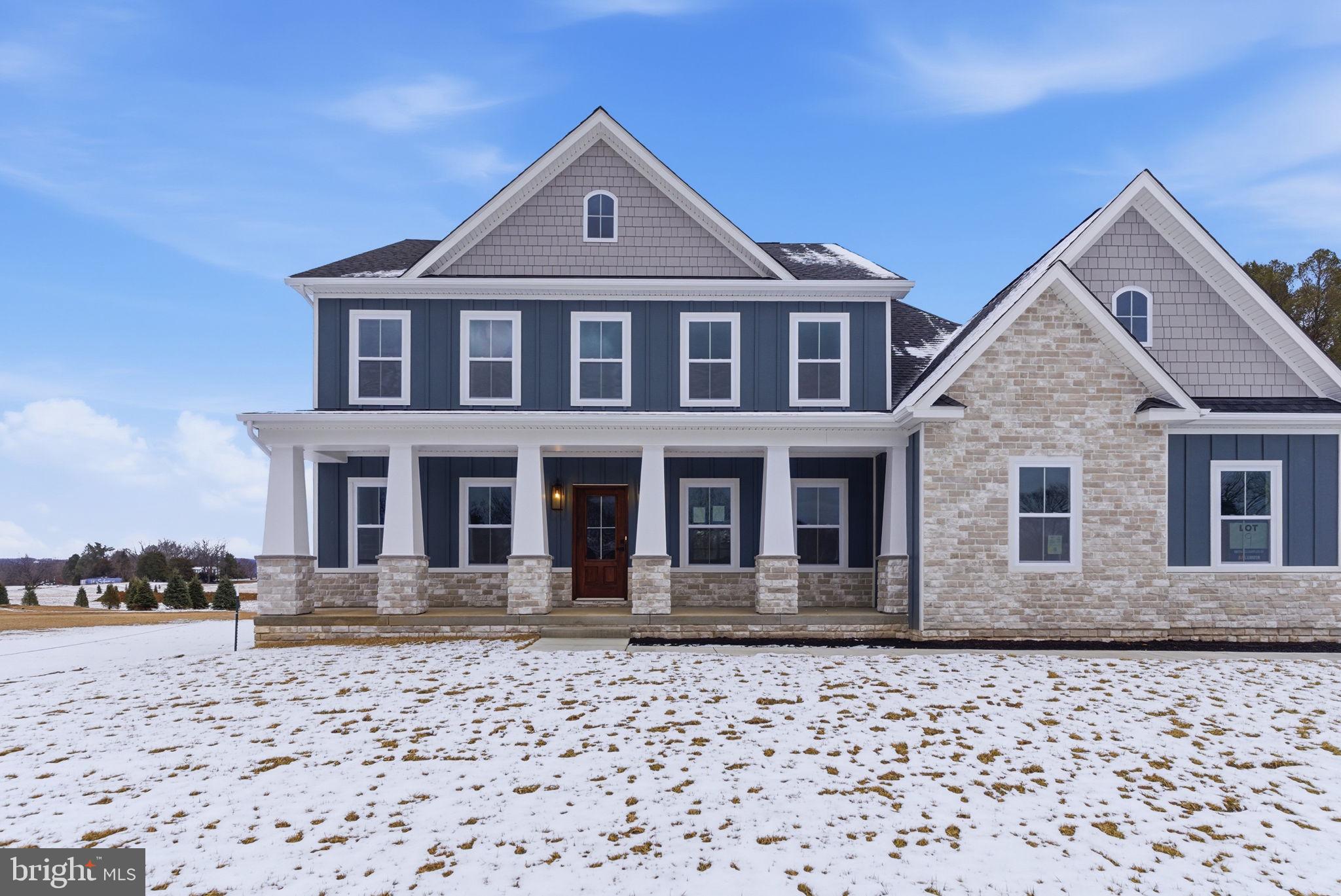 HALLMARK GLEN - Residential