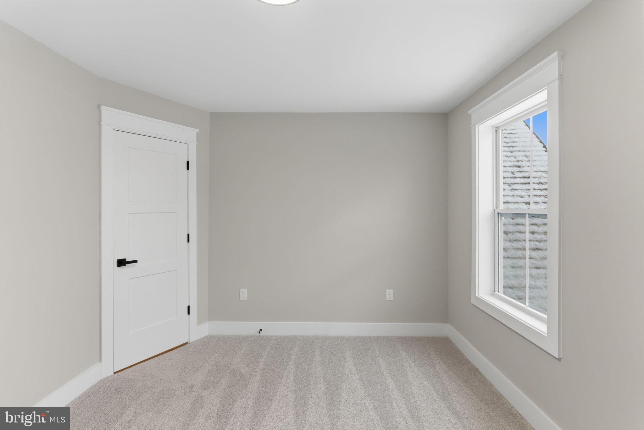 HALLMARK GLEN - Residential