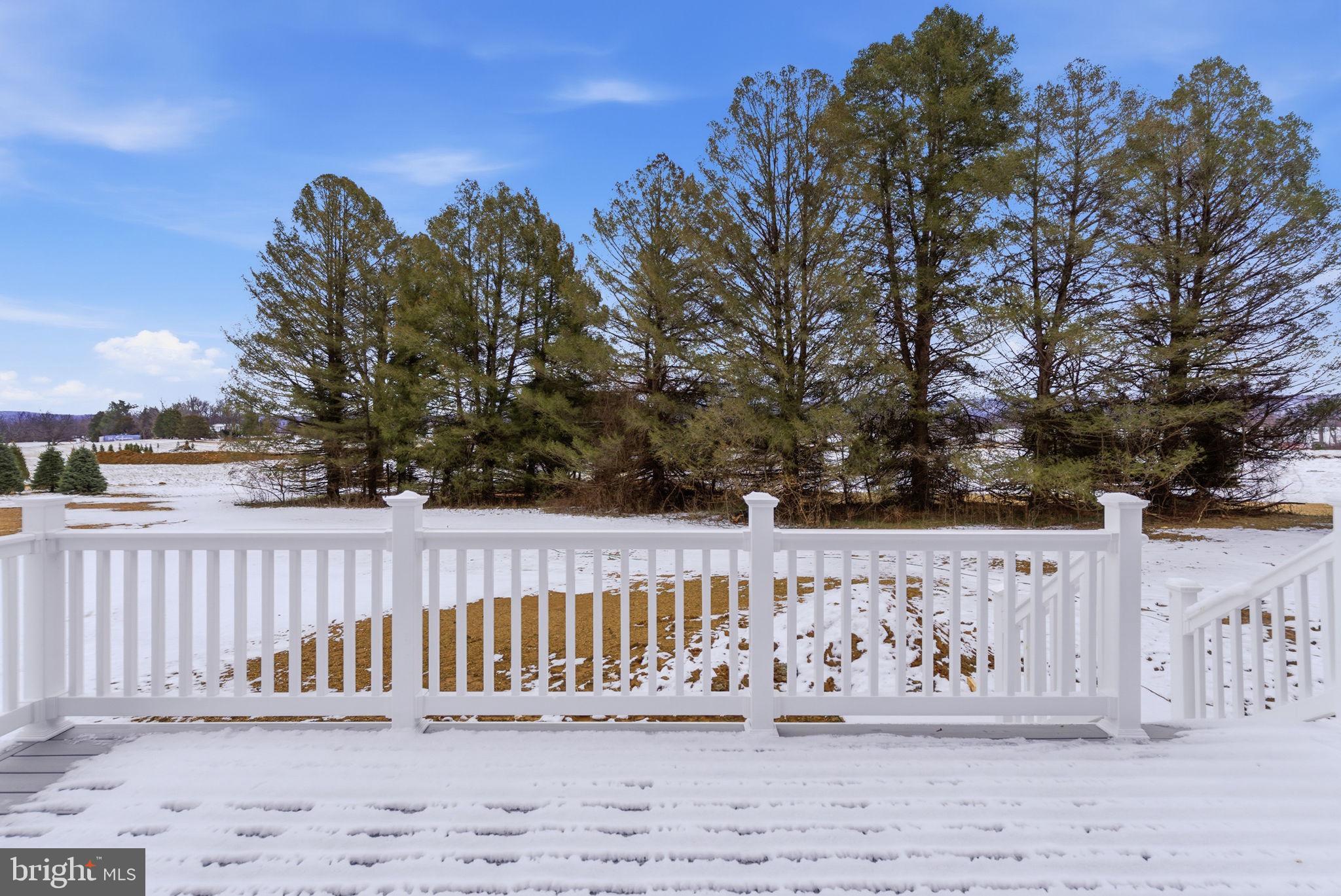 HALLMARK GLEN - Residential