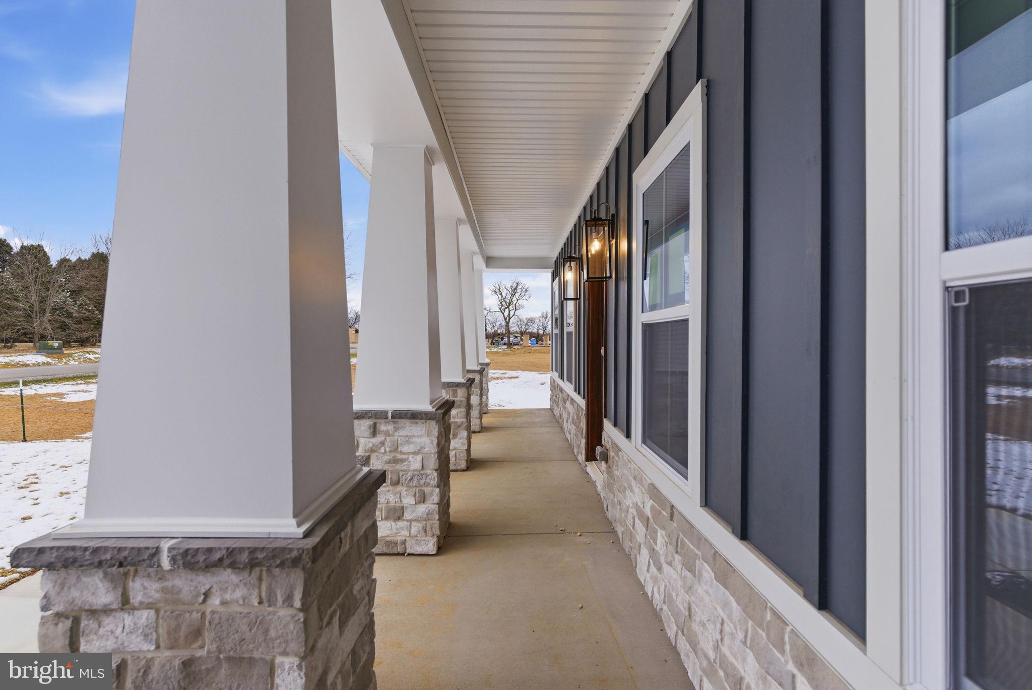HALLMARK GLEN - Residential