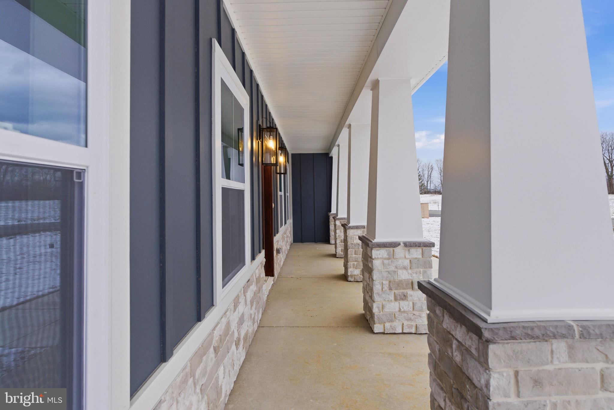 HALLMARK GLEN - Residential