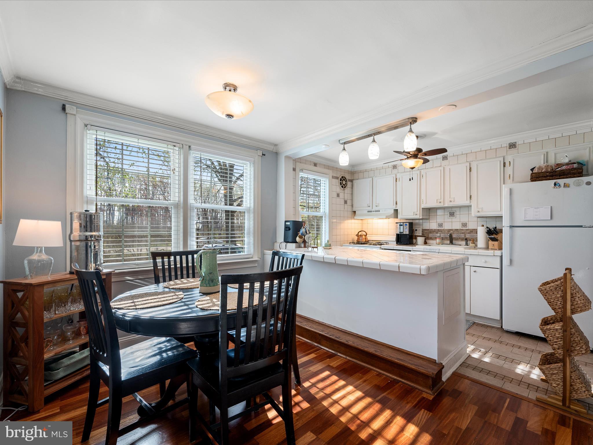 BELLE VIEW CONDOMINIUMS - Residential