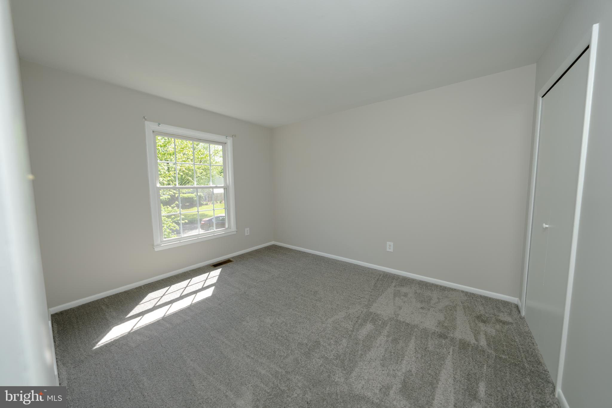 WARRENTON LAKES - Residential