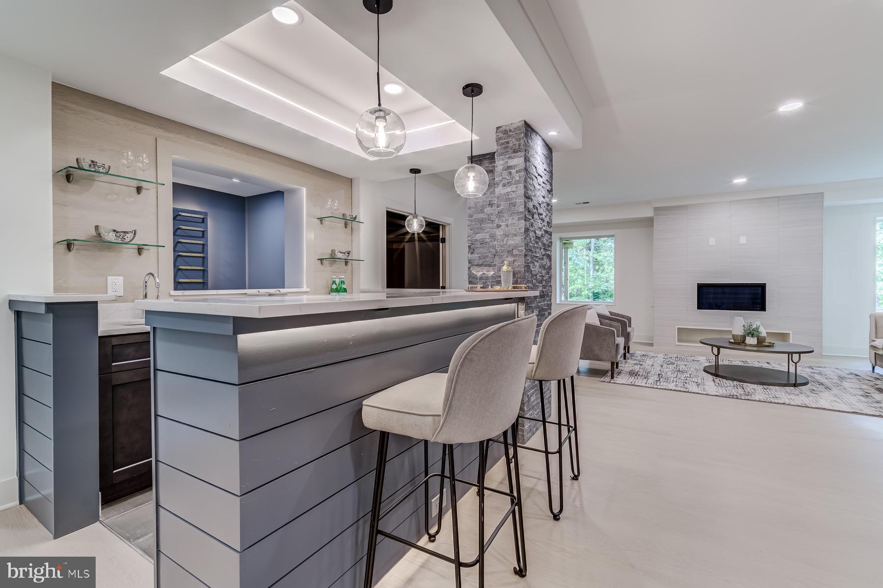 TIBURON - Residential