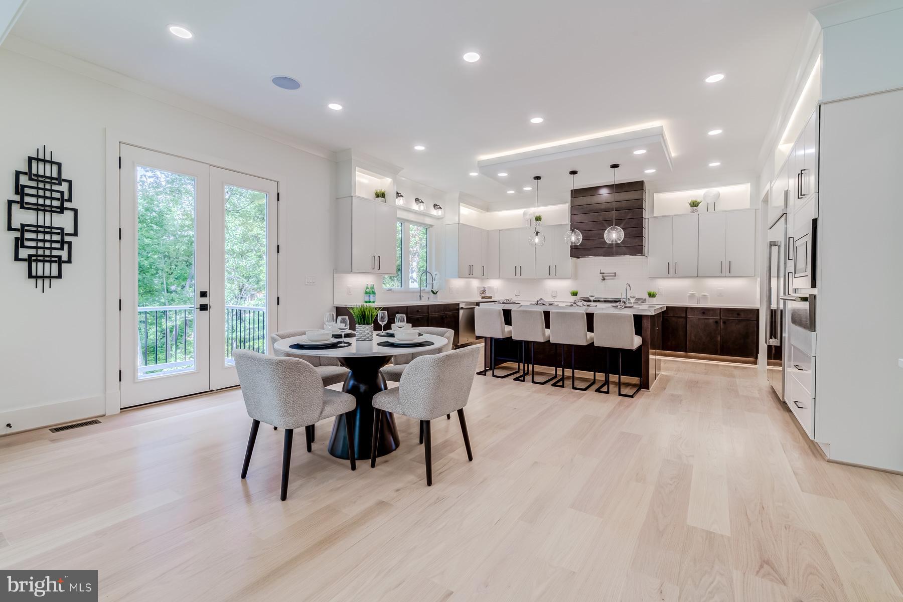 TIBURON - Residential