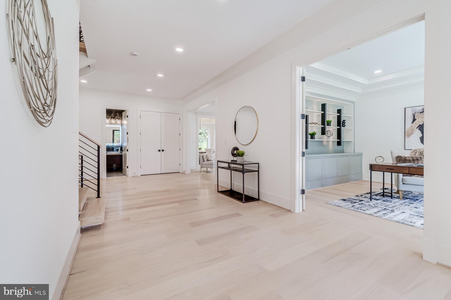 TIBURON - Residential