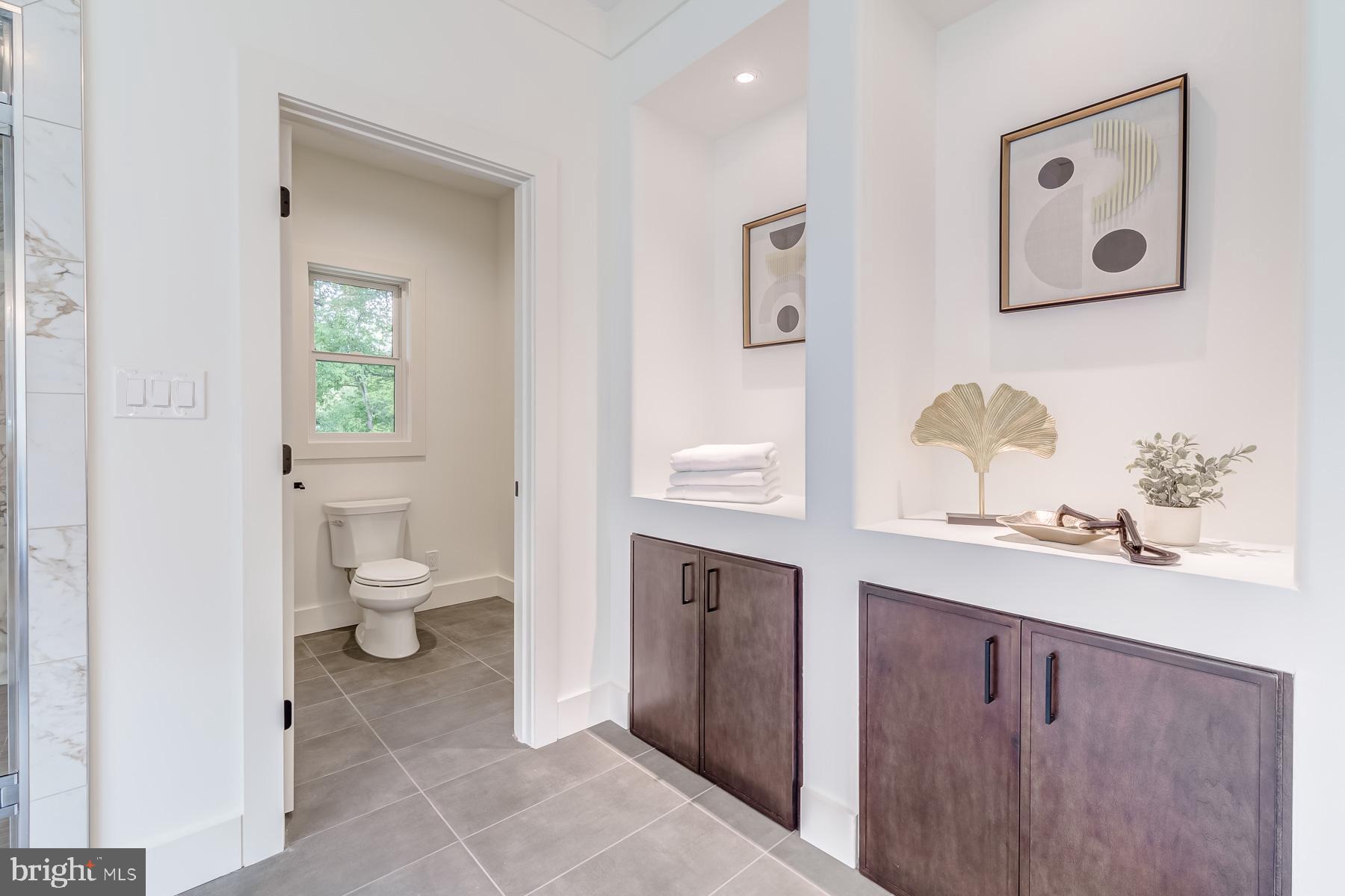 TIBURON - Residential