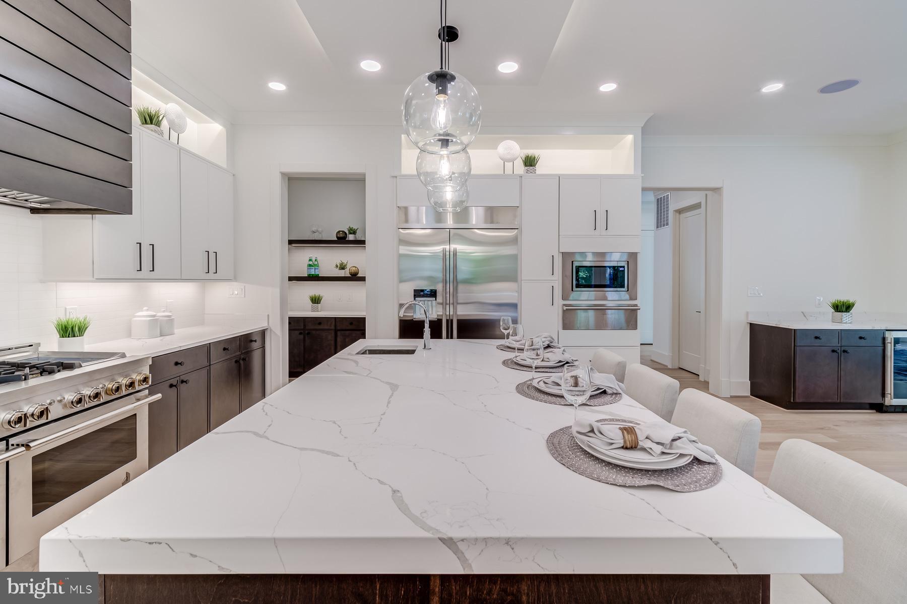 TIBURON - Residential