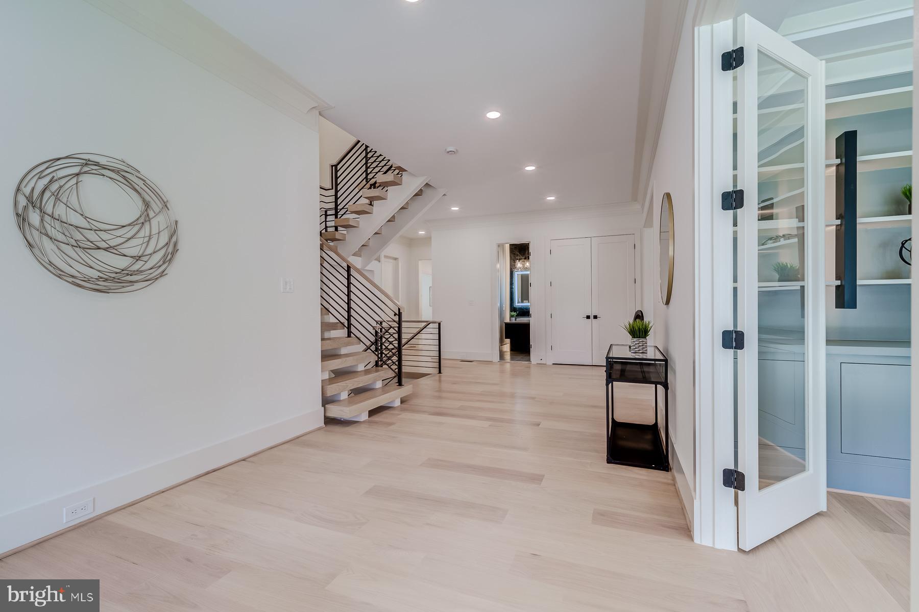 TIBURON - Residential