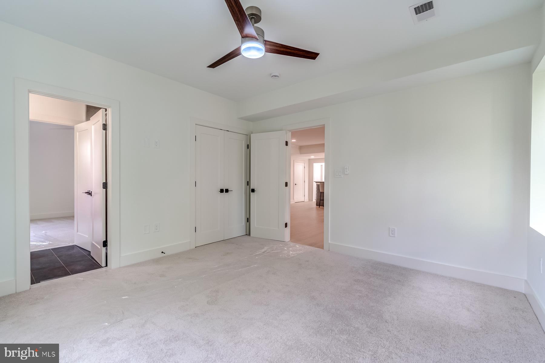 TIBURON - Residential