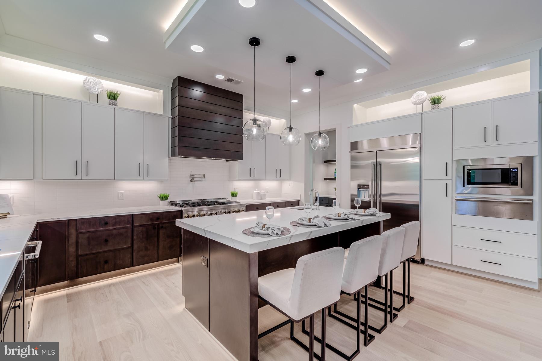 TIBURON - Residential