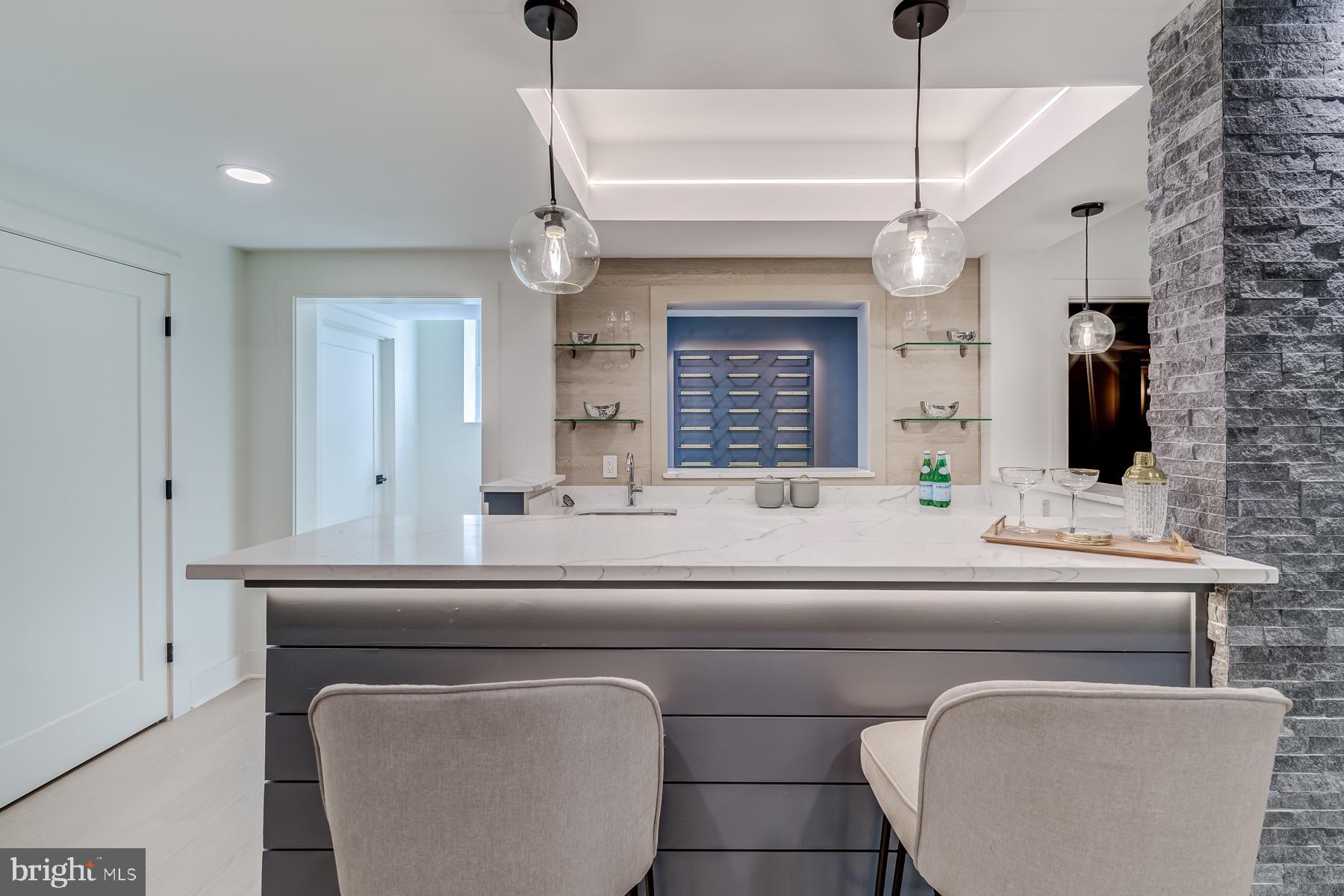 TIBURON - Residential