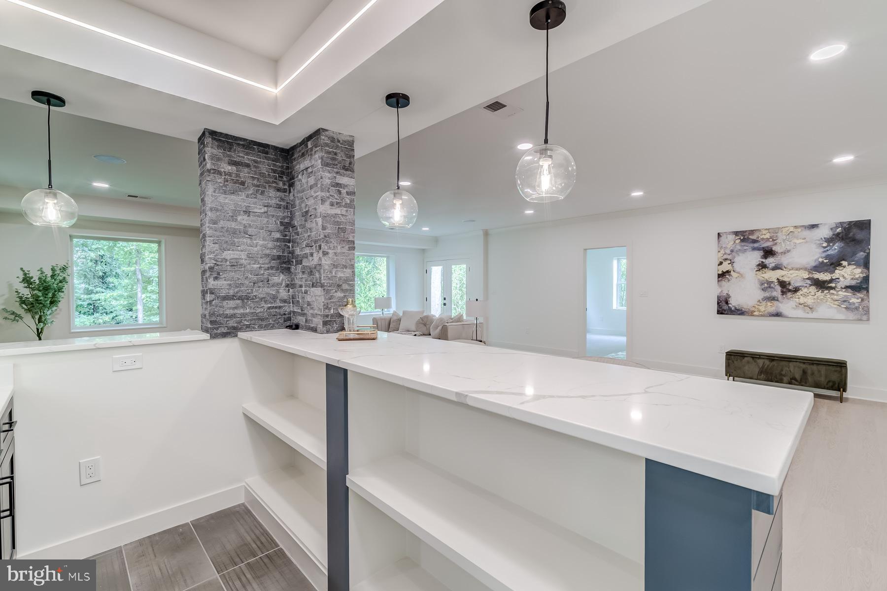 TIBURON - Residential