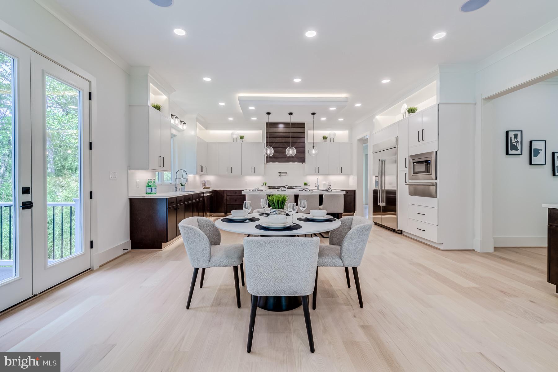 TIBURON - Residential
