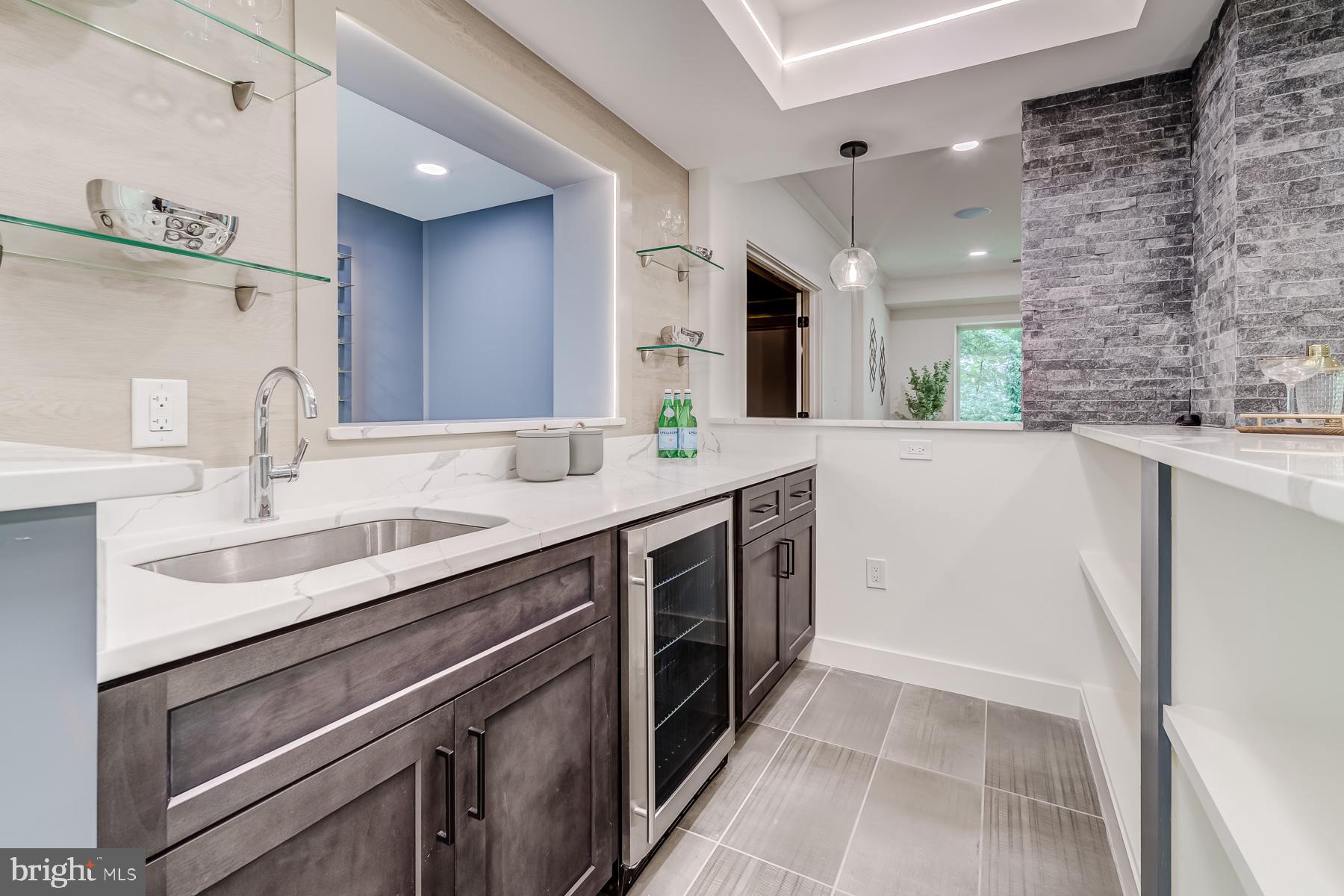 TIBURON - Residential