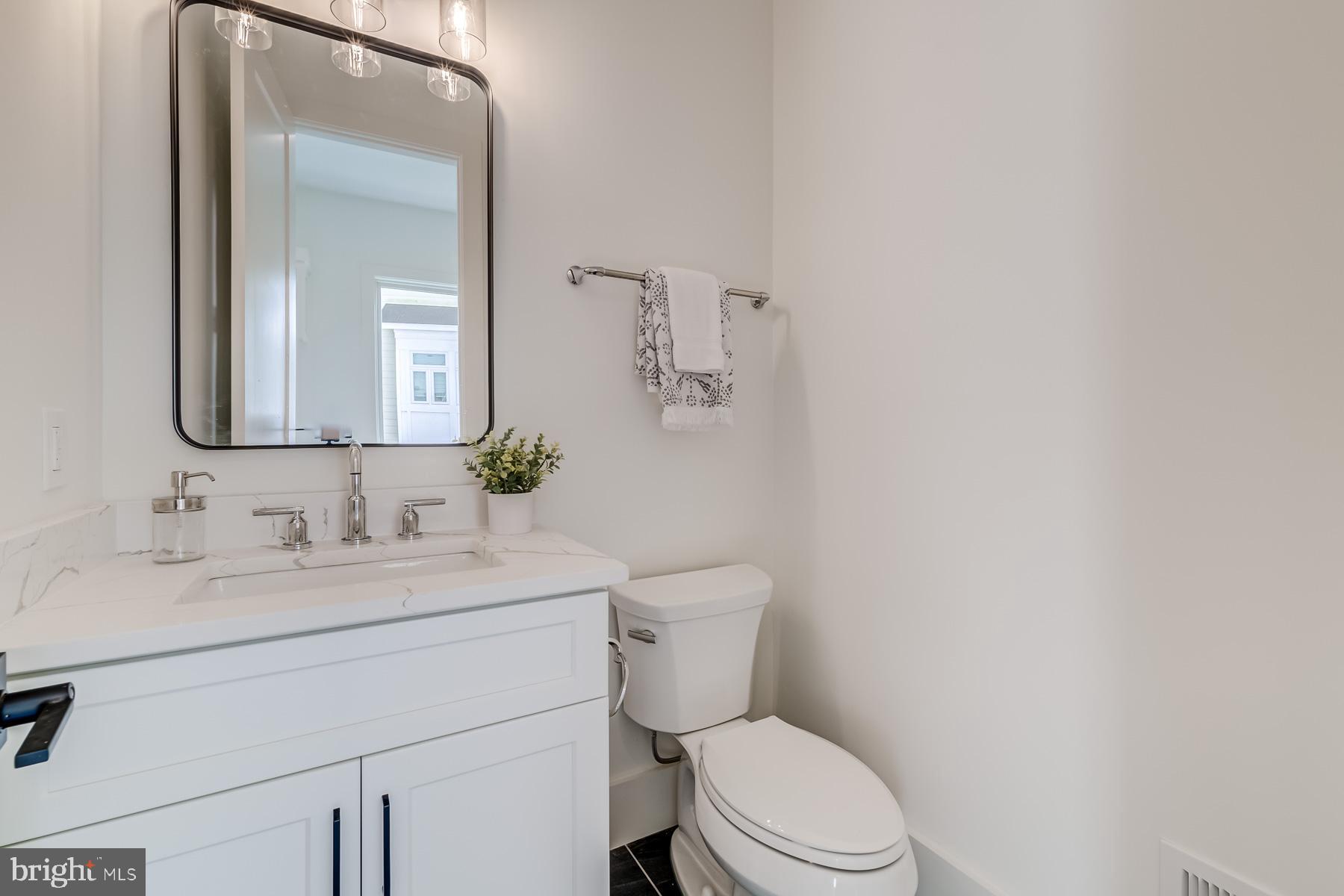 TIBURON - Residential