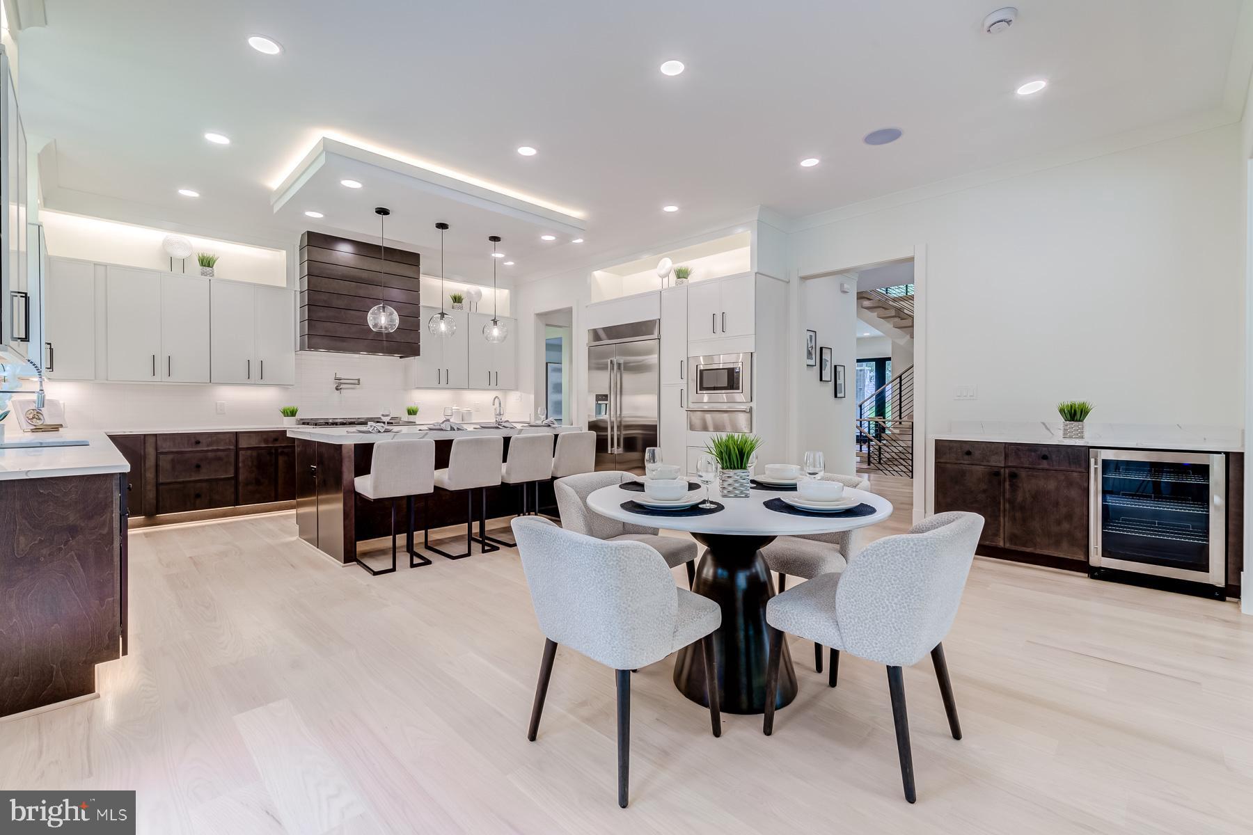 TIBURON - Residential