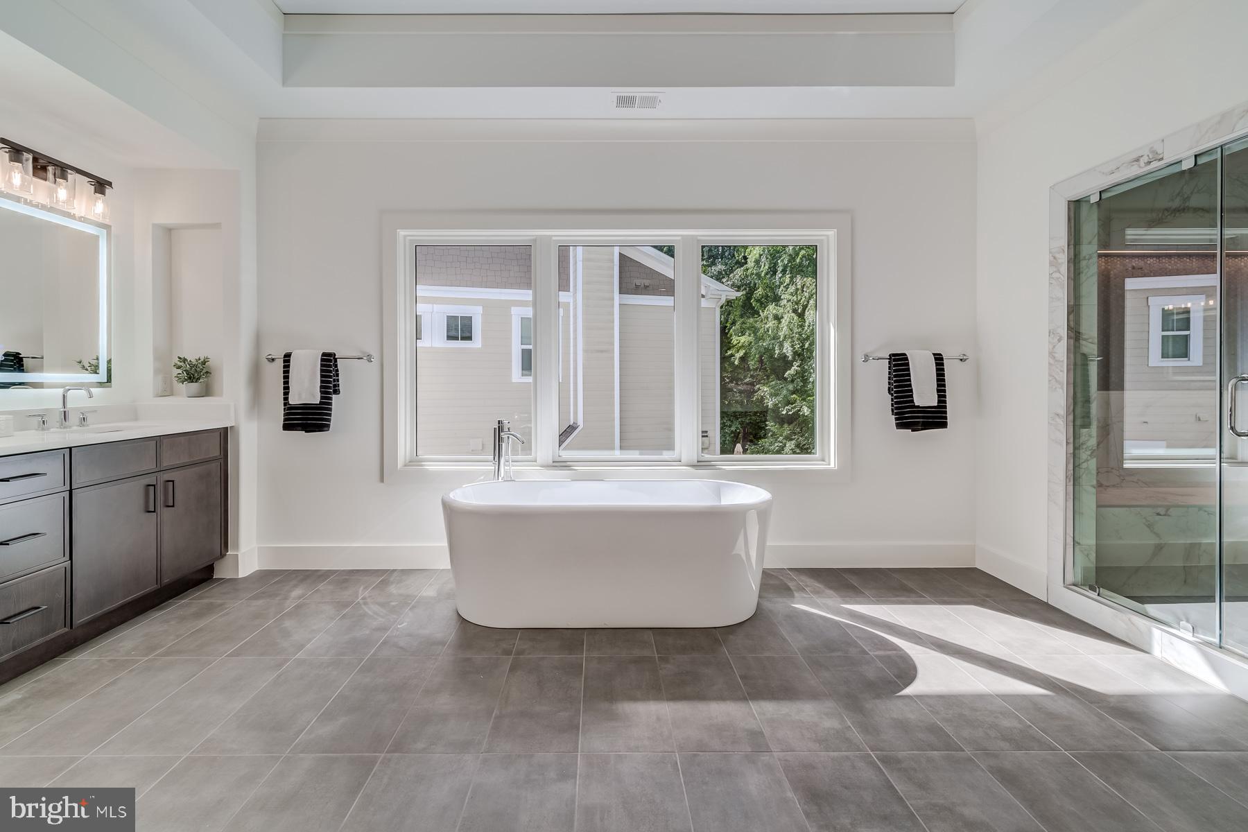 TIBURON - Residential