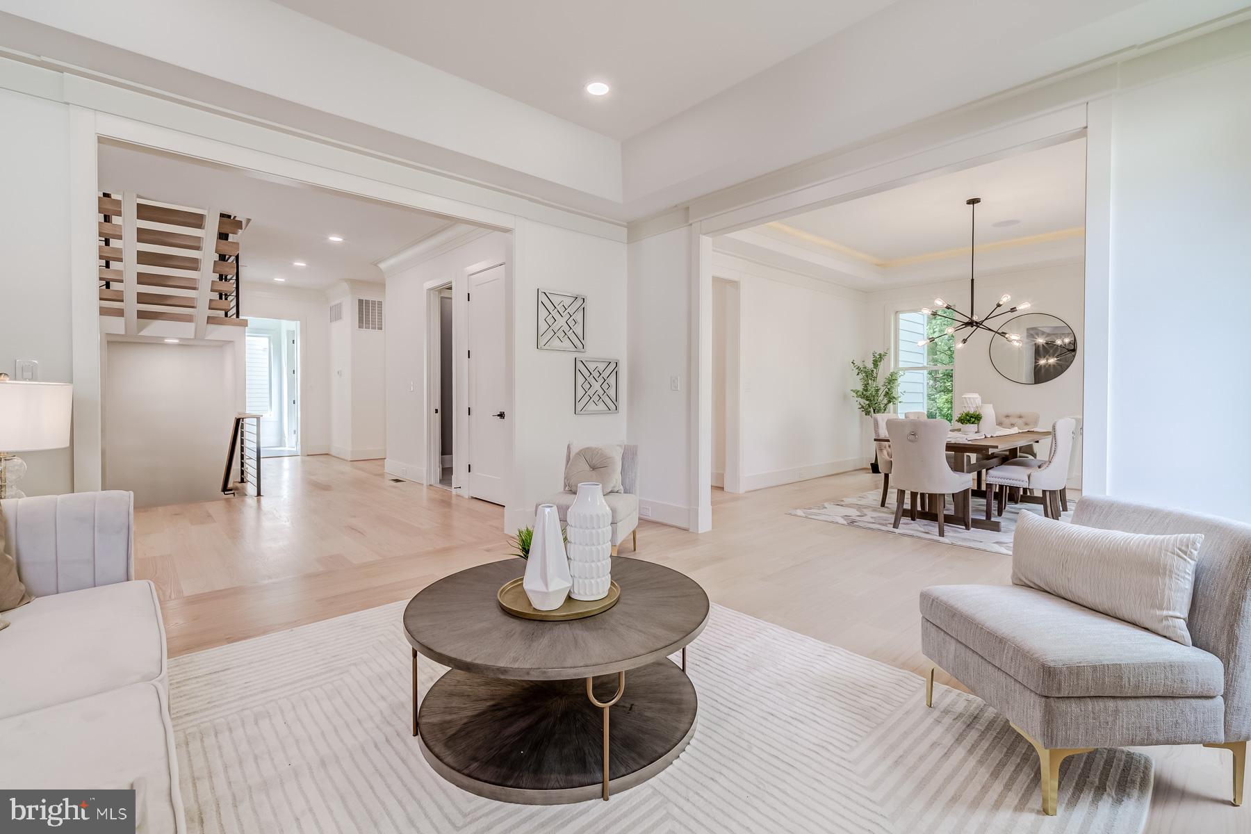 TIBURON - Residential