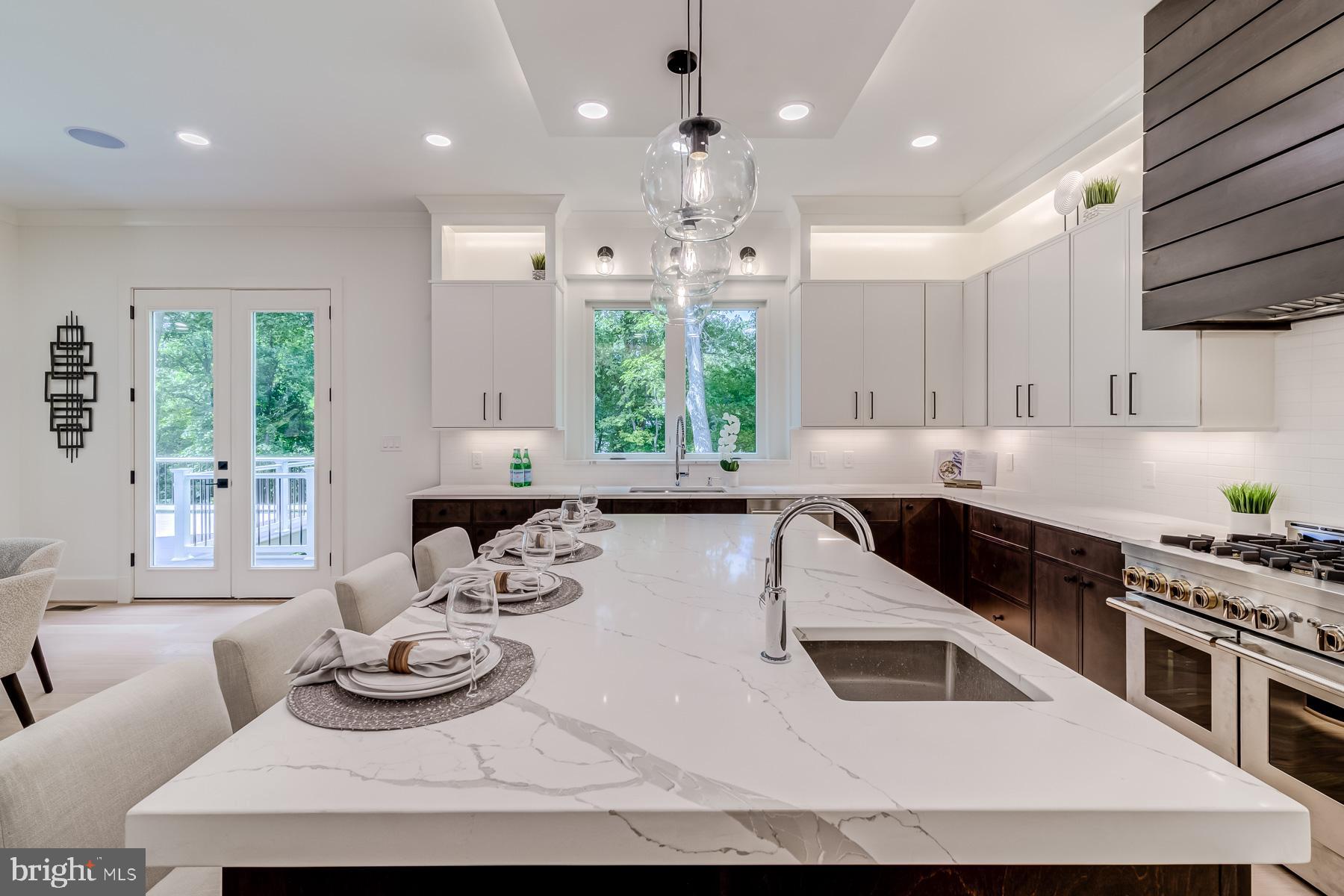 TIBURON - Residential